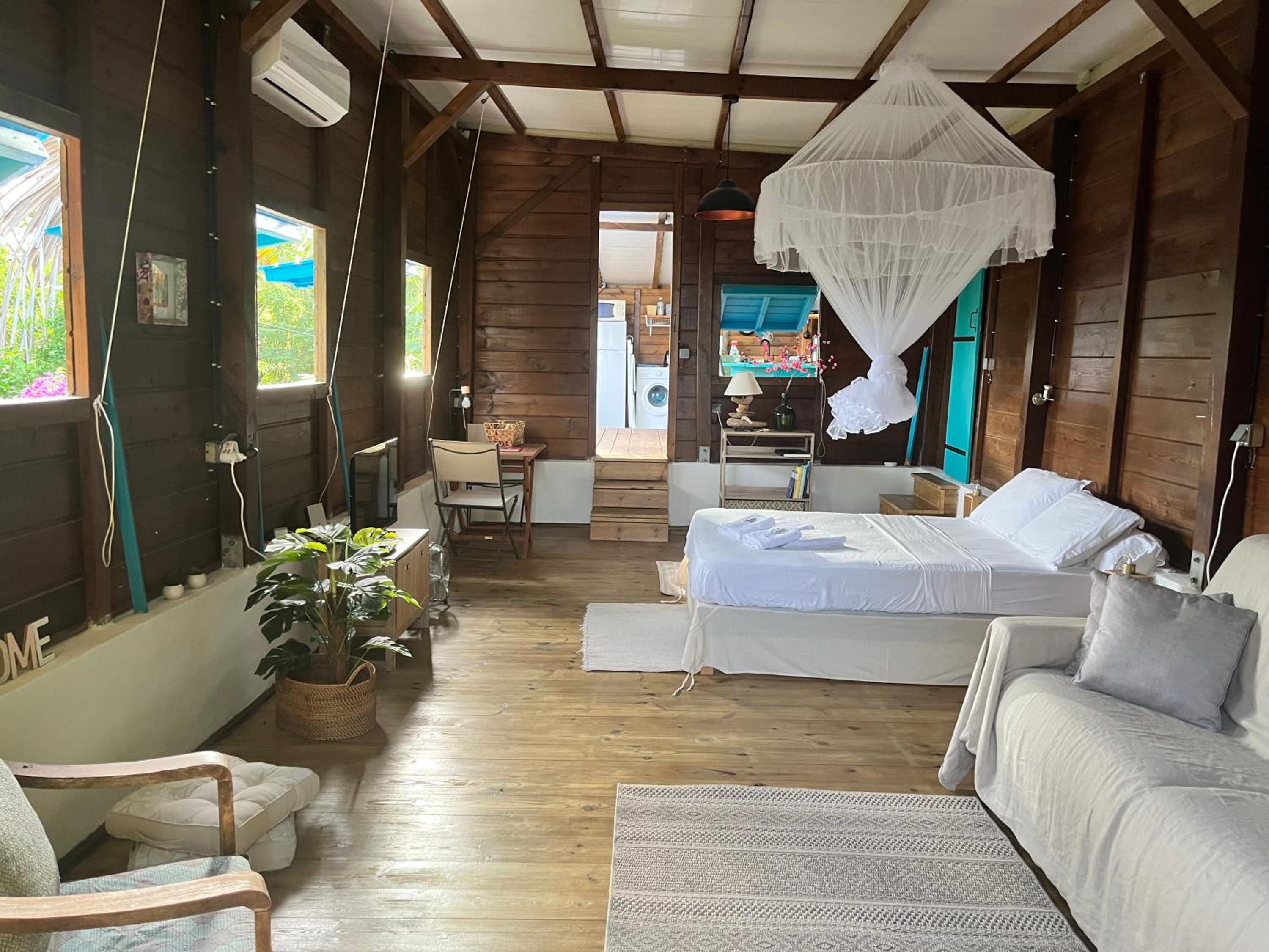 Bungalow with Sea View photo 1