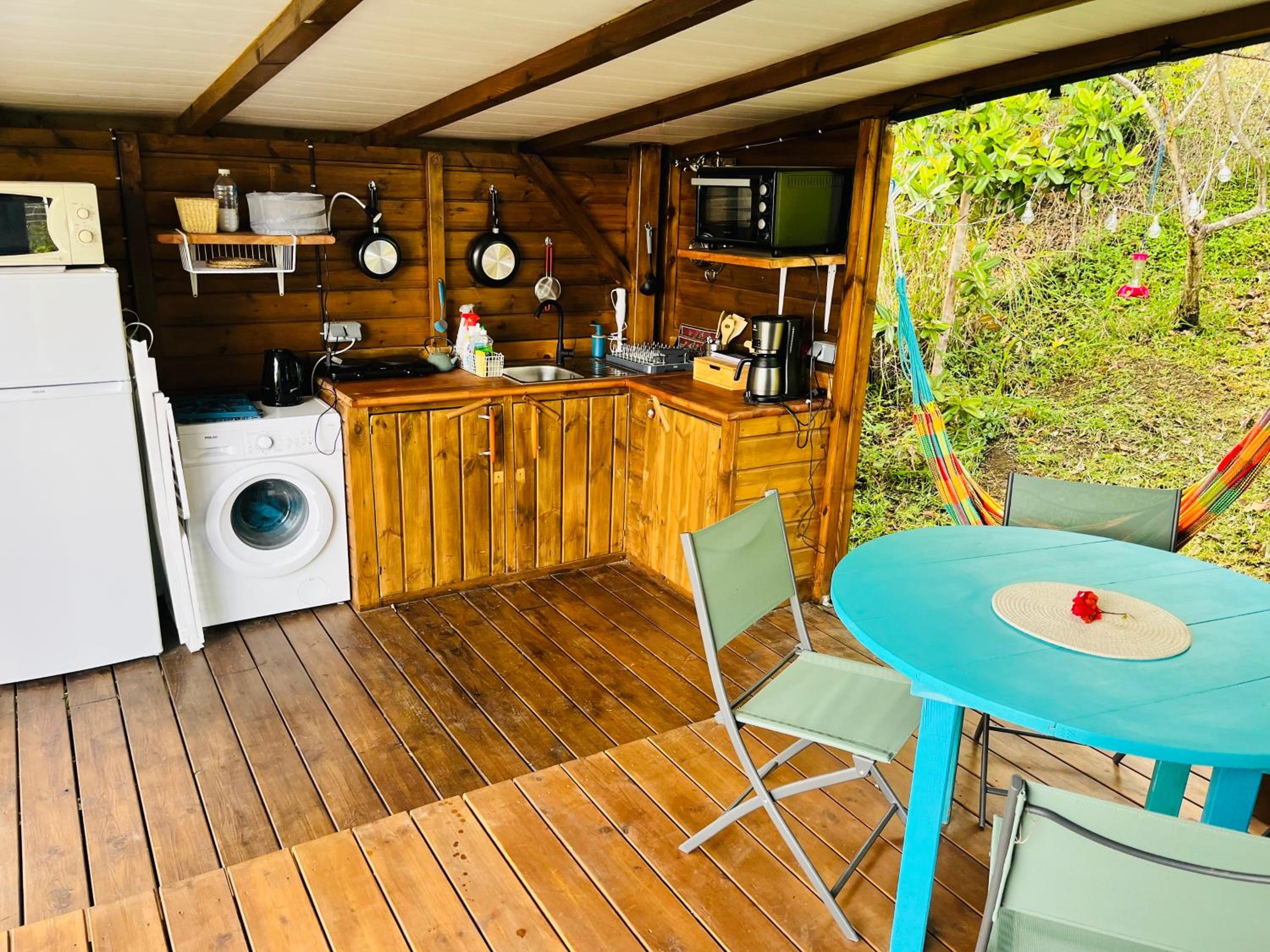 Bungalow with Sea View photo 2