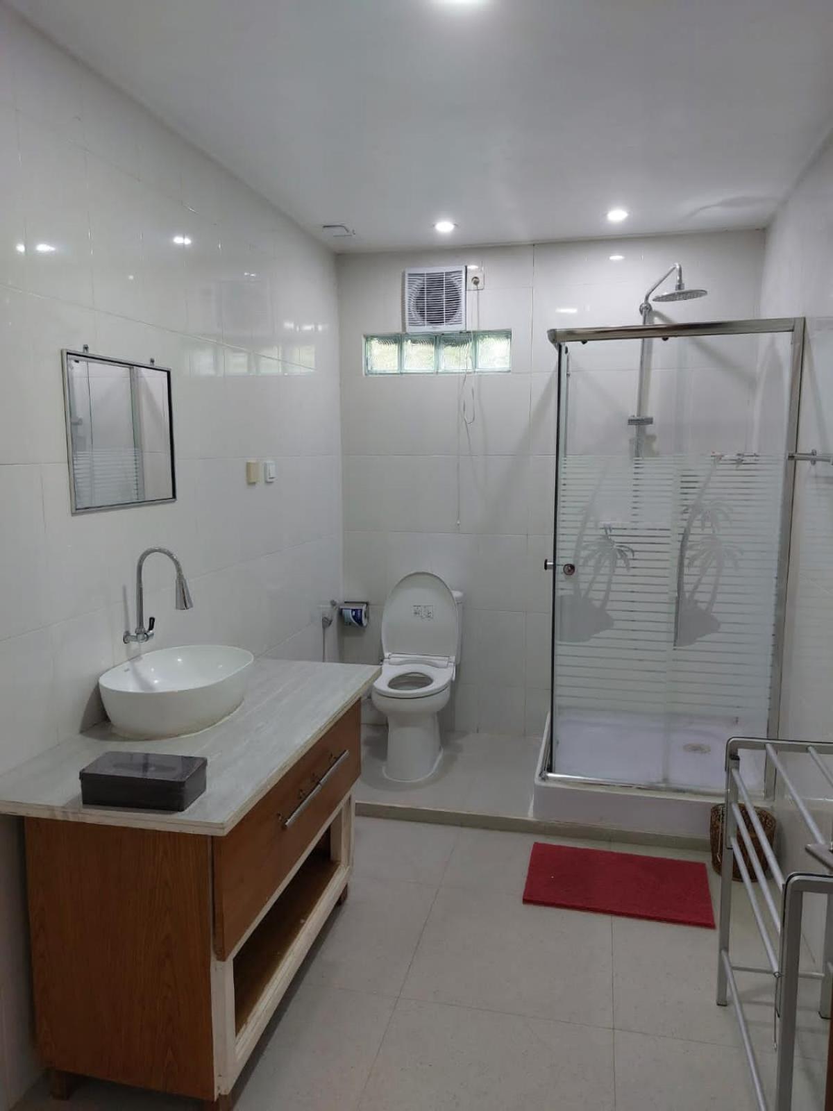 Double Room with Private Bathroom photo 3