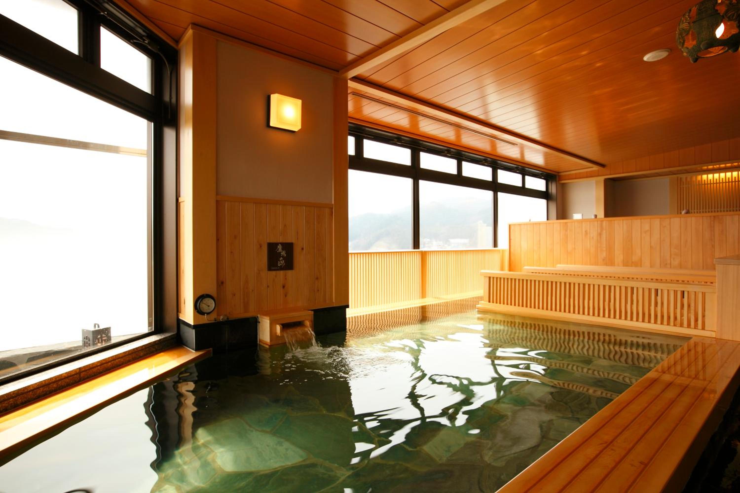 Deluxe Double Room with Shower - Photo 3