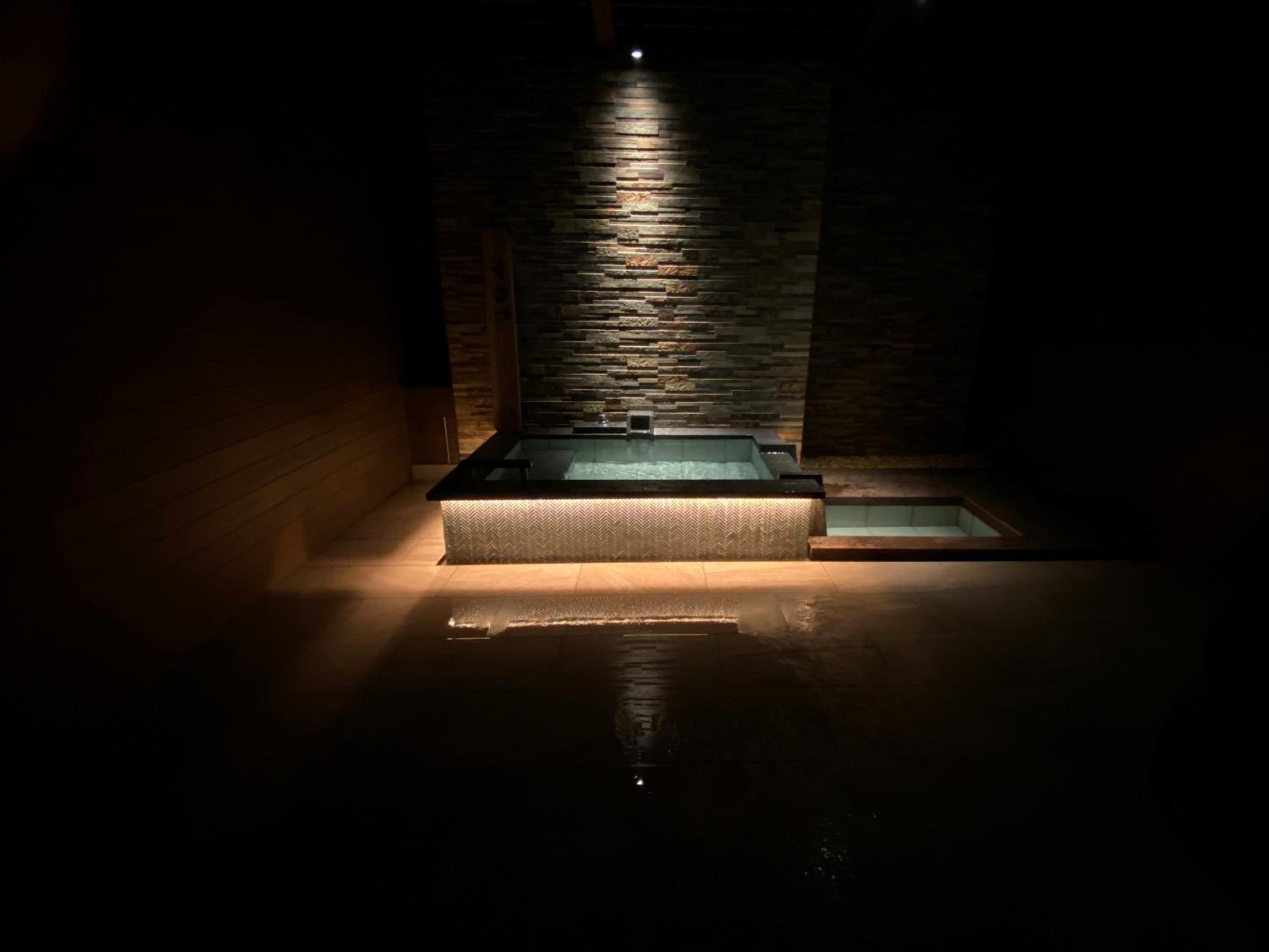 Twin Room with Private terrace Bathroom photo 2