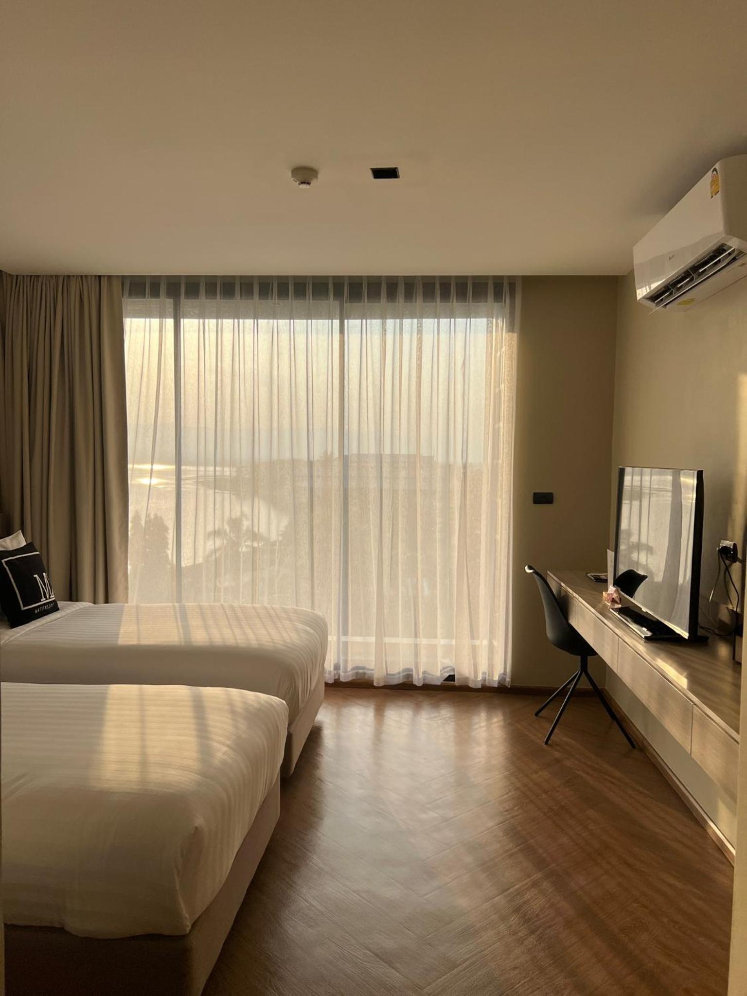 Superior Twin Room - Photo 4