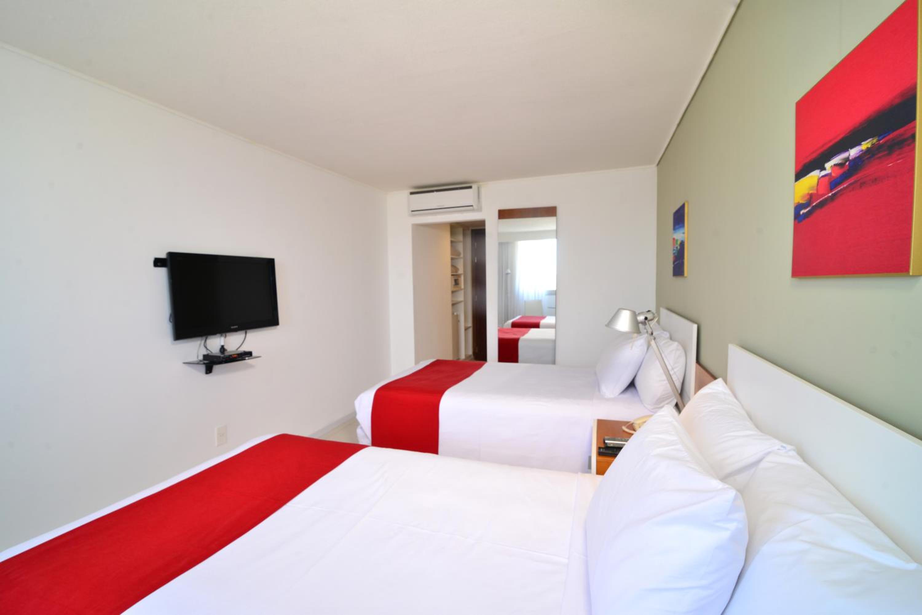 Superior Twin Room photo 3