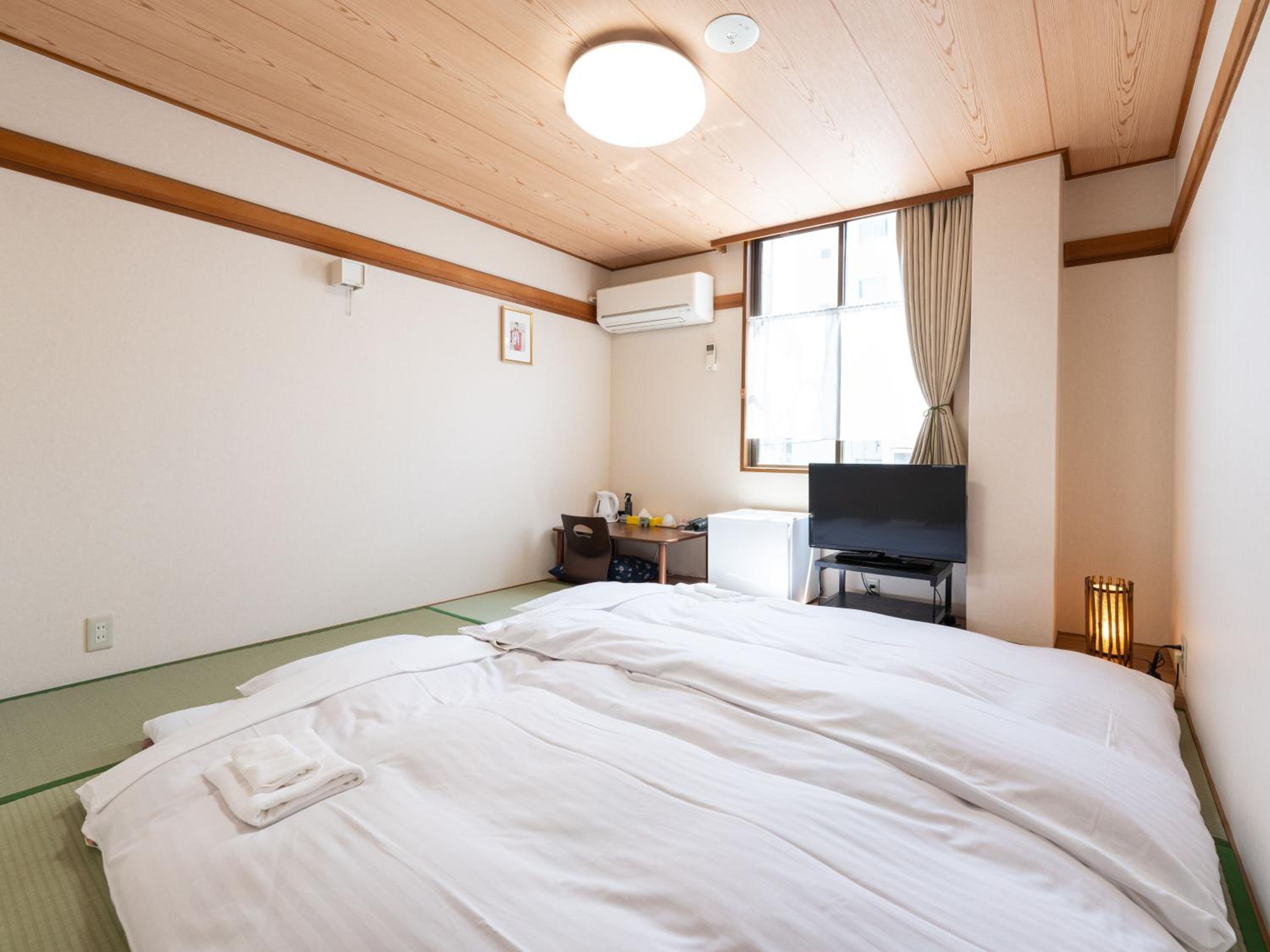 Japanese-Style Room - Photo 9