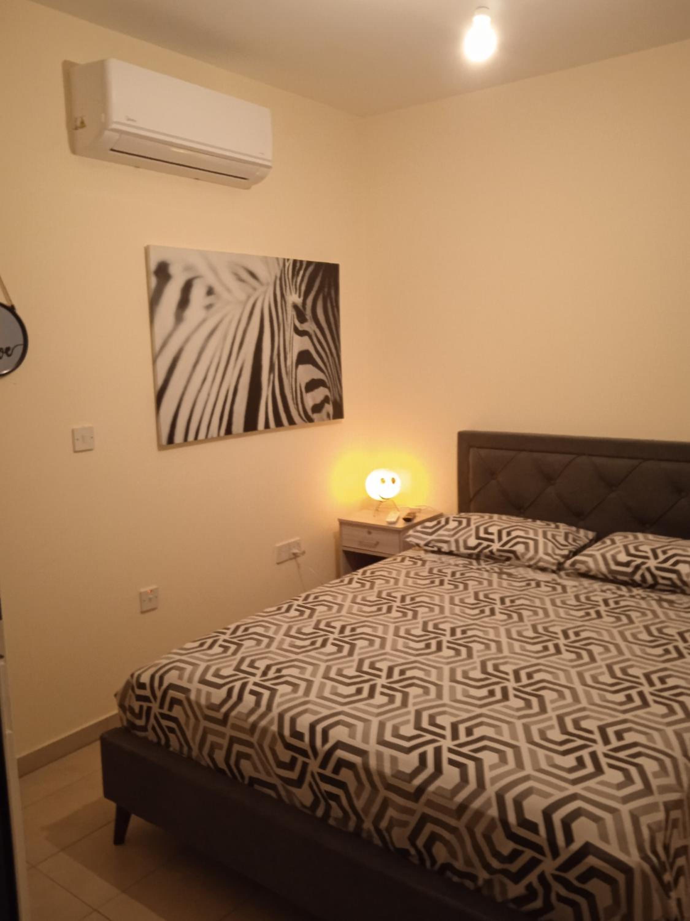Apartment photo 1
