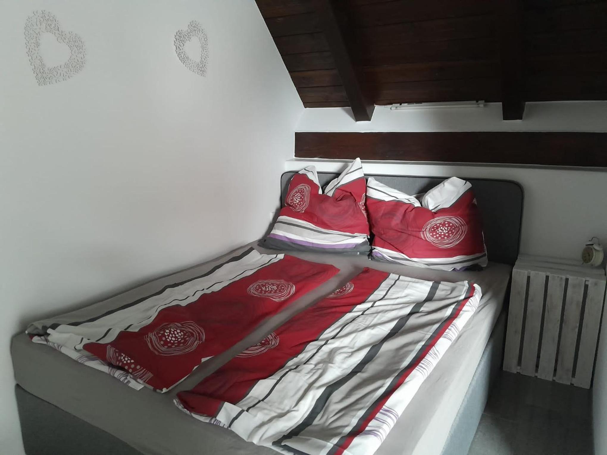 Studio Apartment photo 1