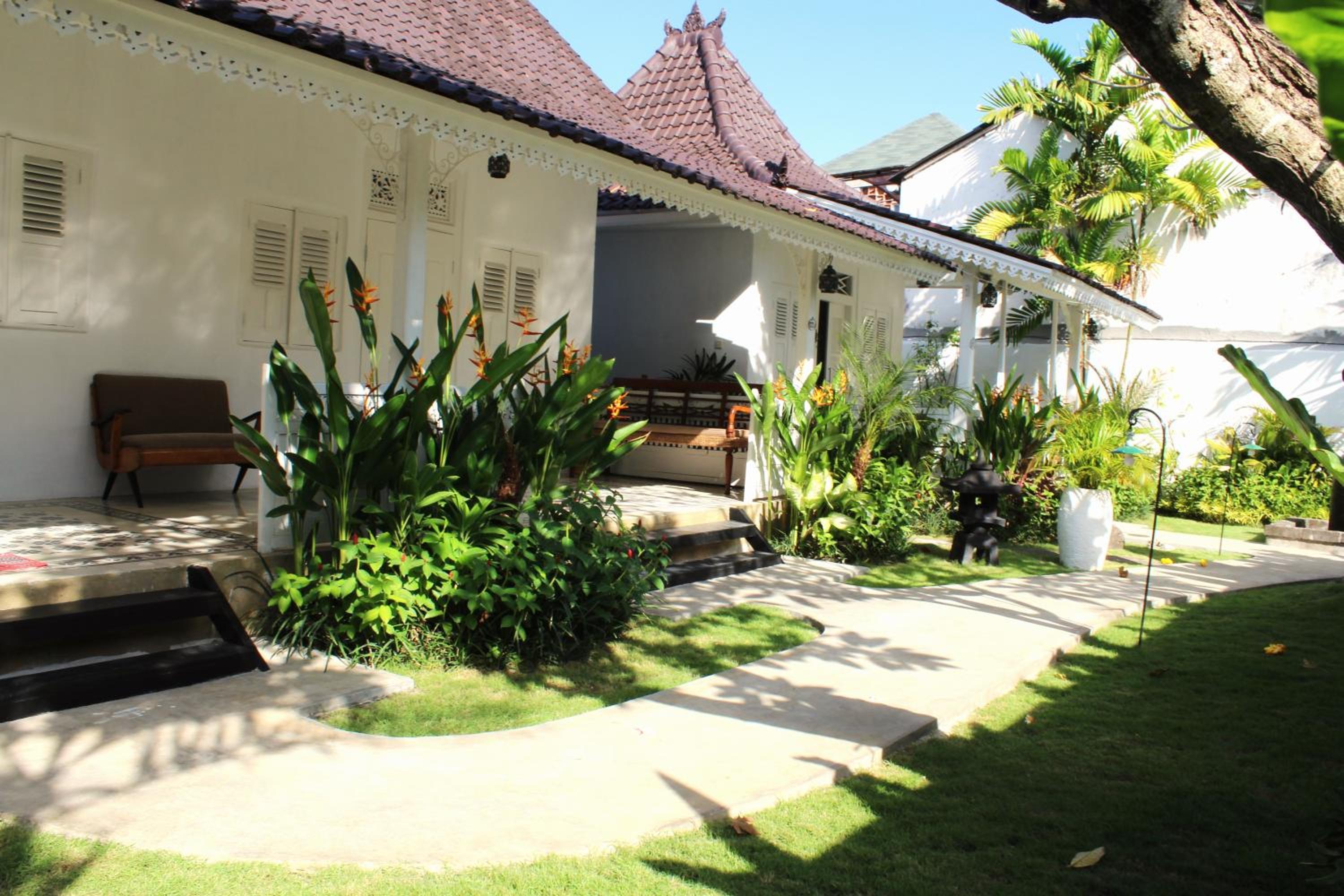 Double Room with Garden View - Photo 2