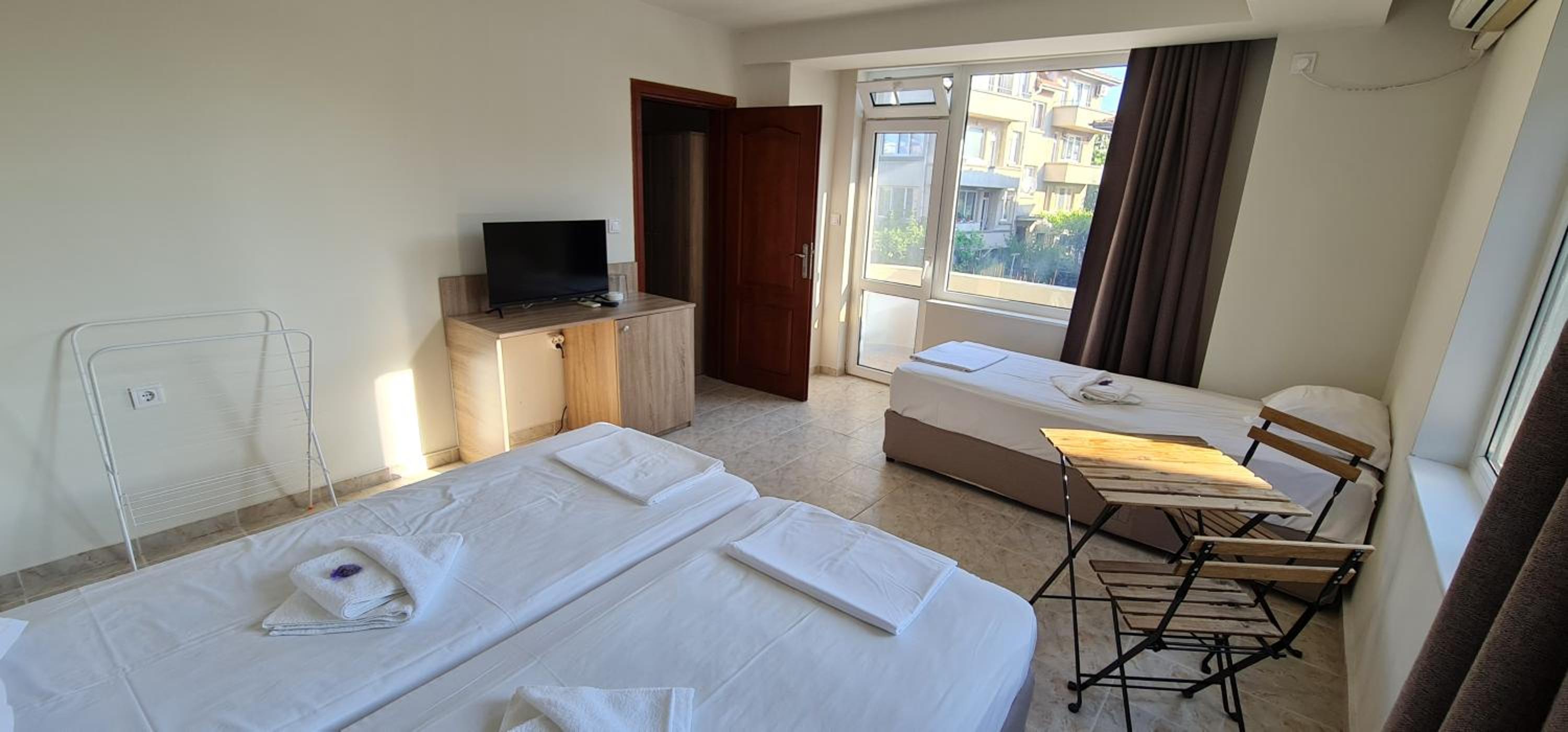Triple Room photo 2