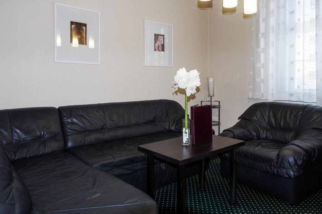 Suite - Photo 8
