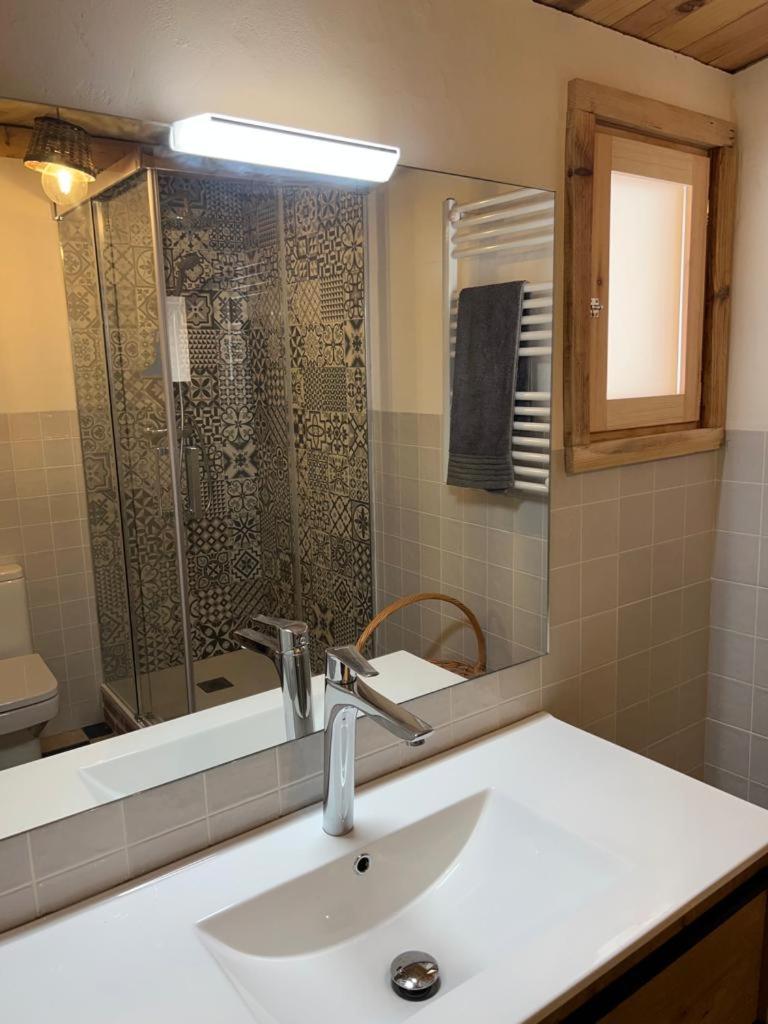 One-Bedroom House photo 2