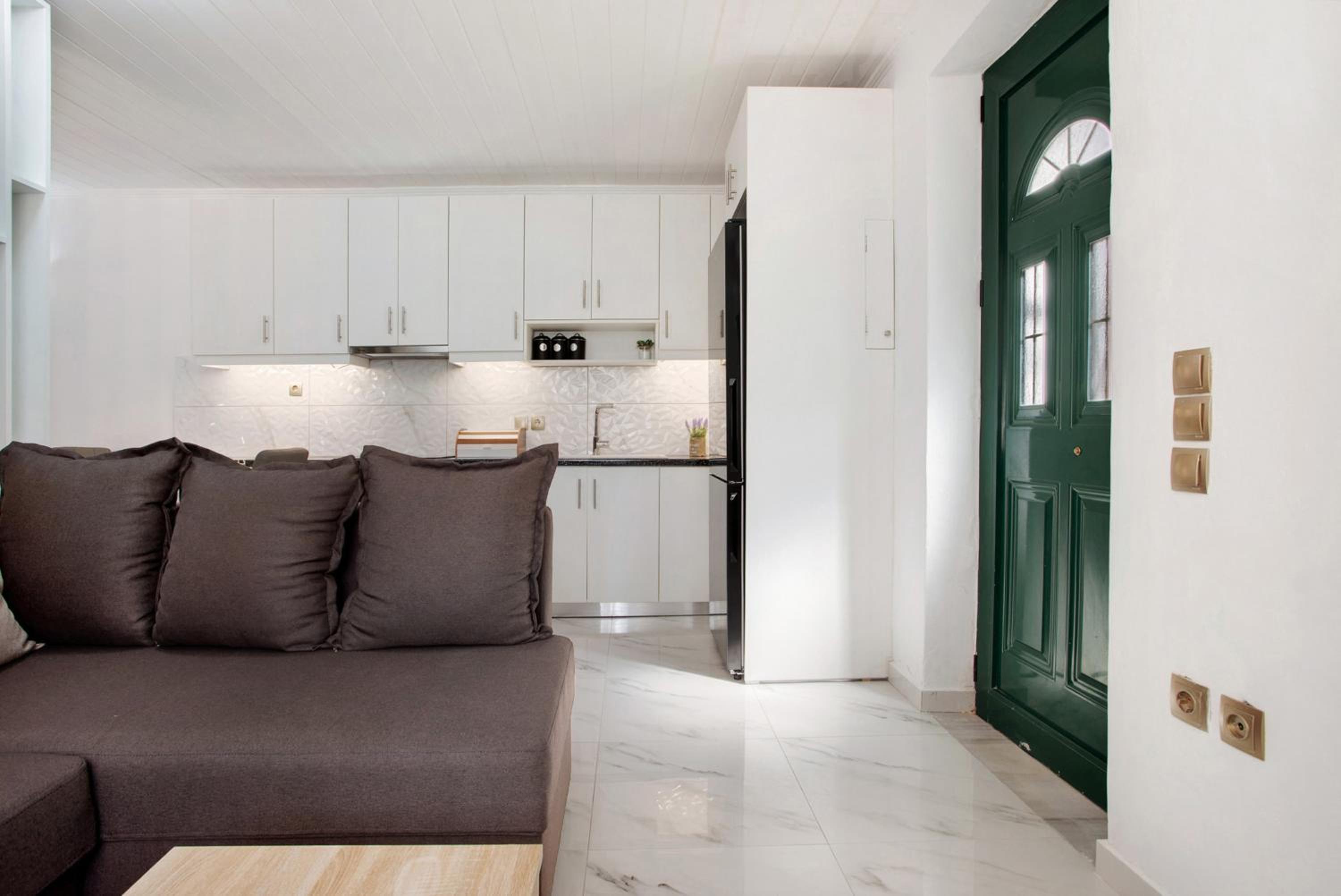 Two-Bedroom Deluxe Apartment with Ocean View photo 2