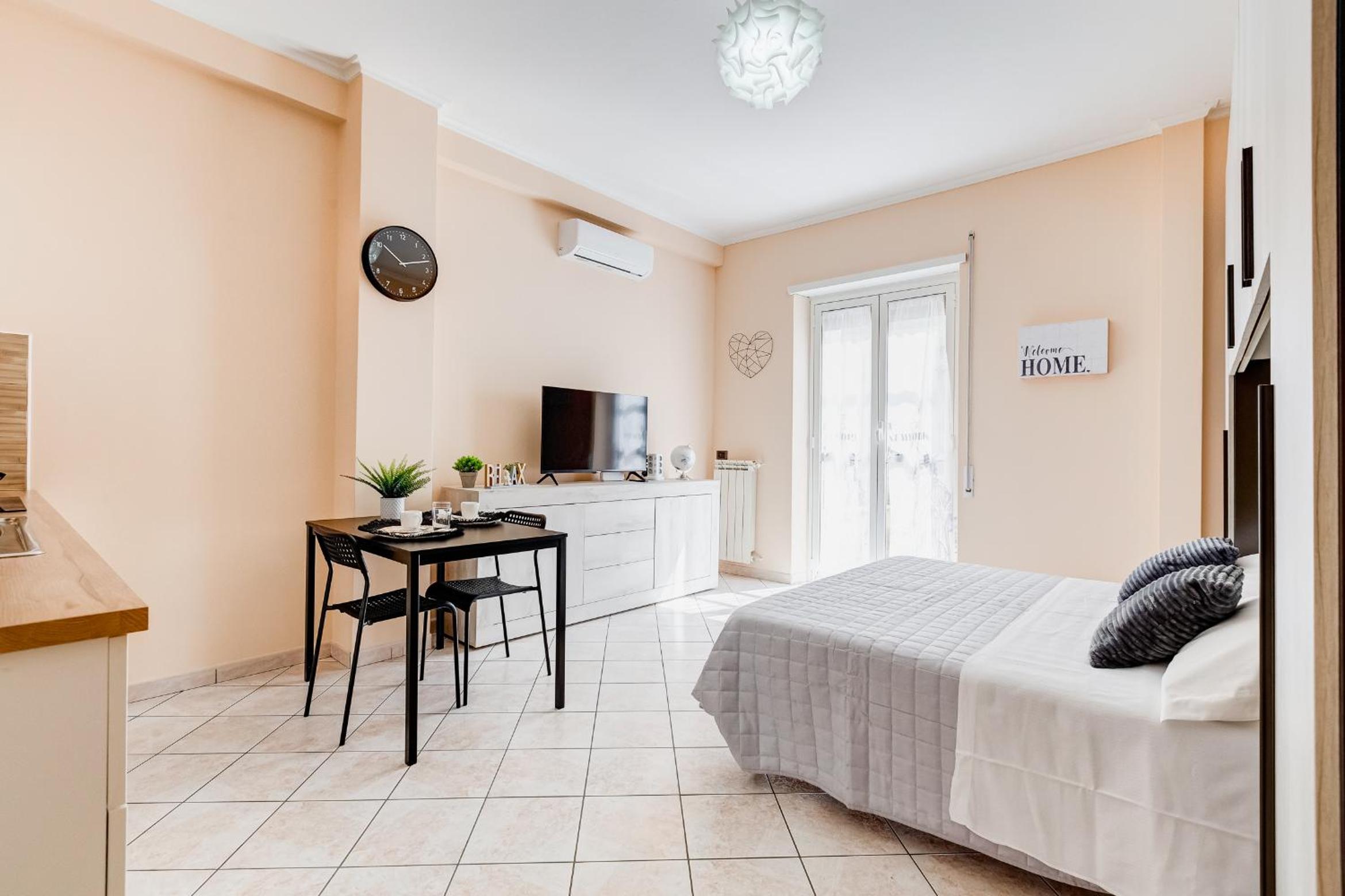 One-Bedroom Apartment