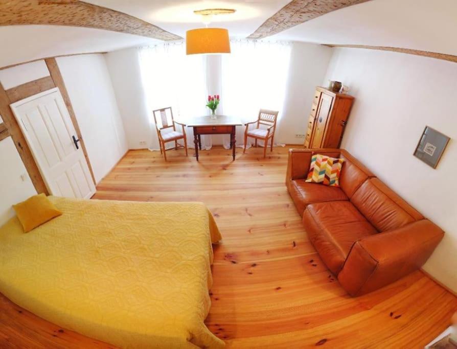 One-Bedroom Apartment photo 1
