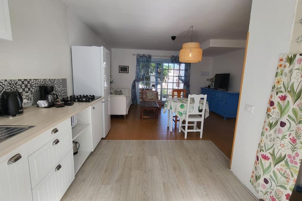 Two-Bedroom House photo 3