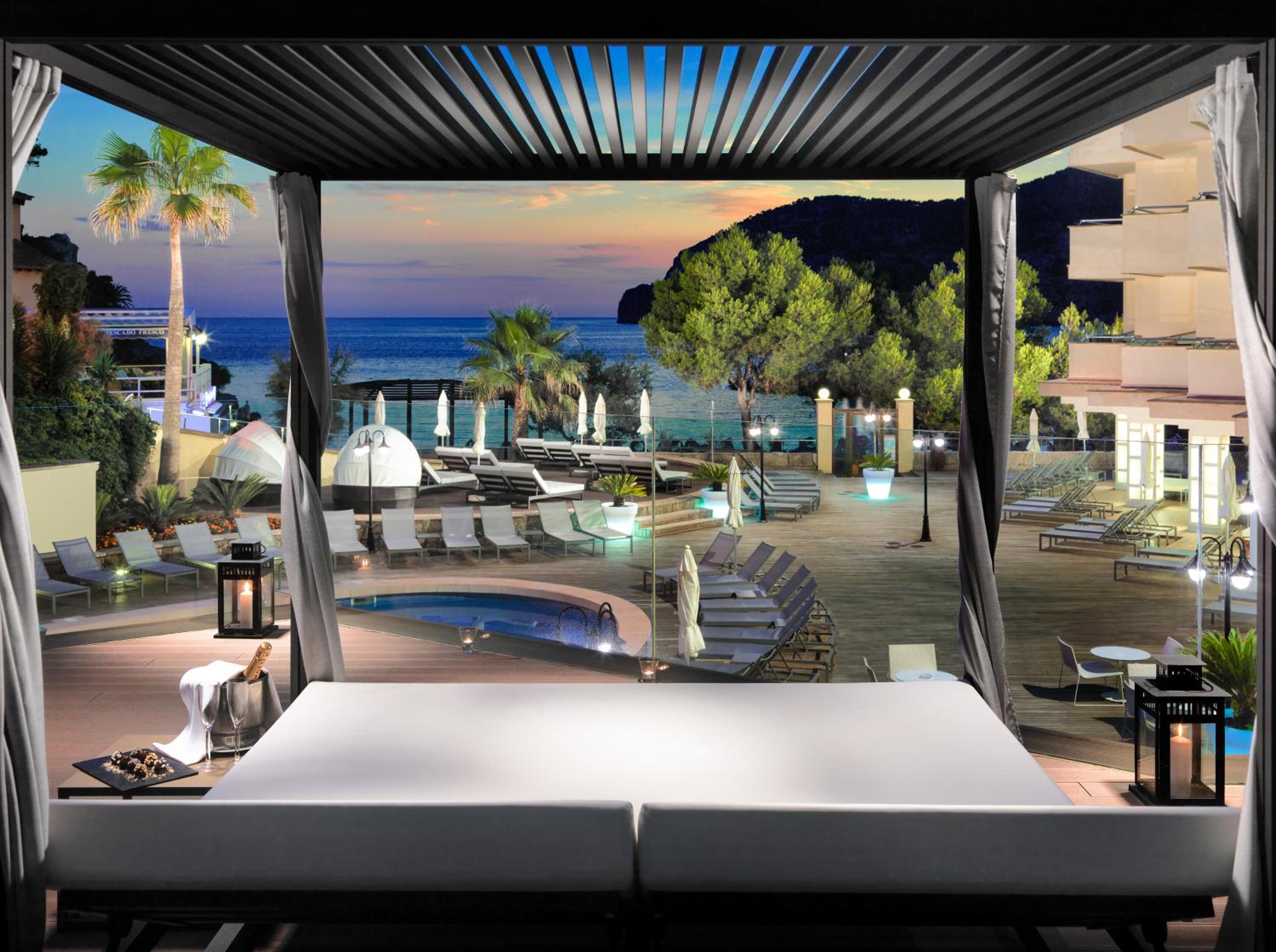  Double or Twin Room with Sea View and Terrace - Photo 5