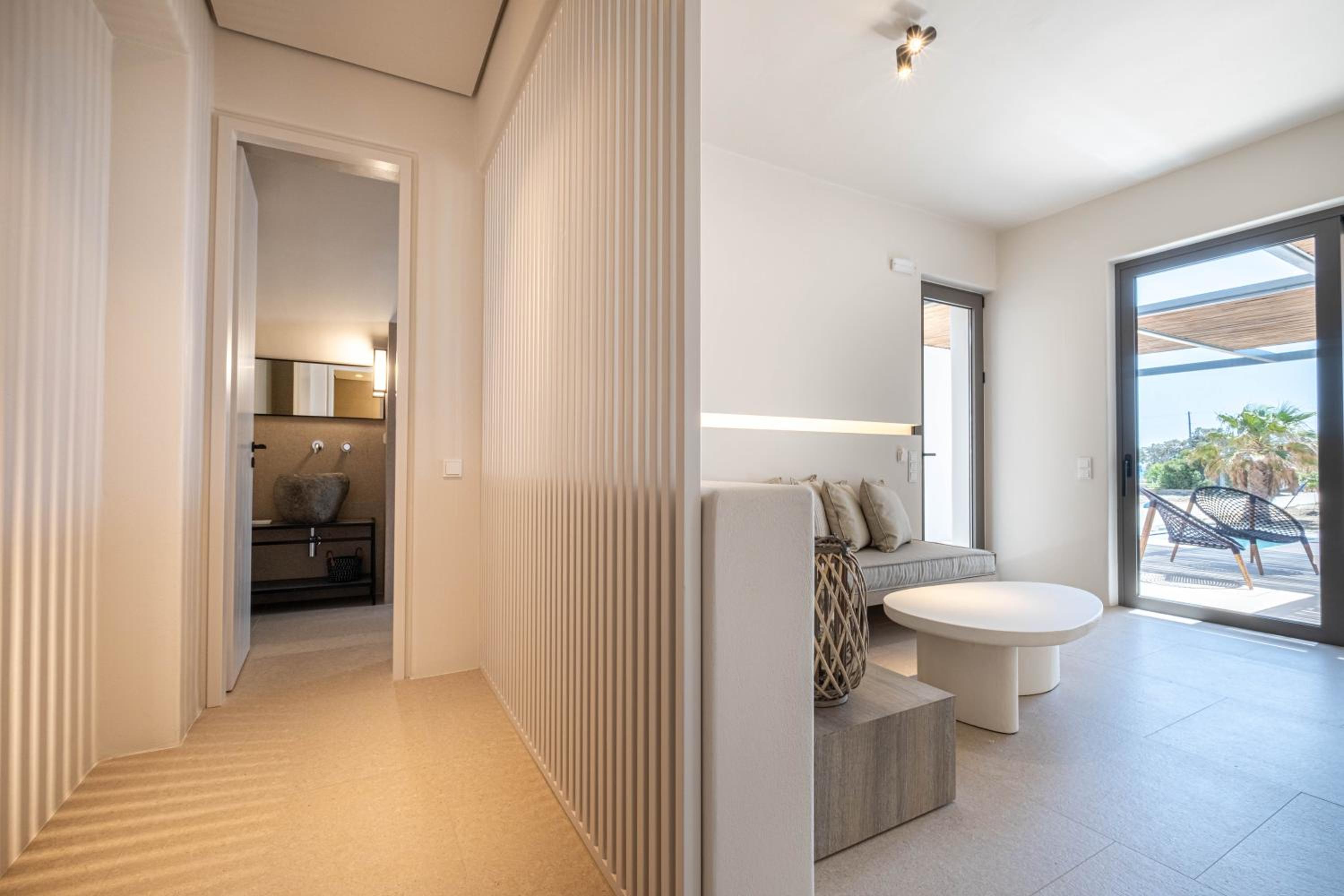 Elite Suite with Private Pool and Beachfront Sea View photo 3