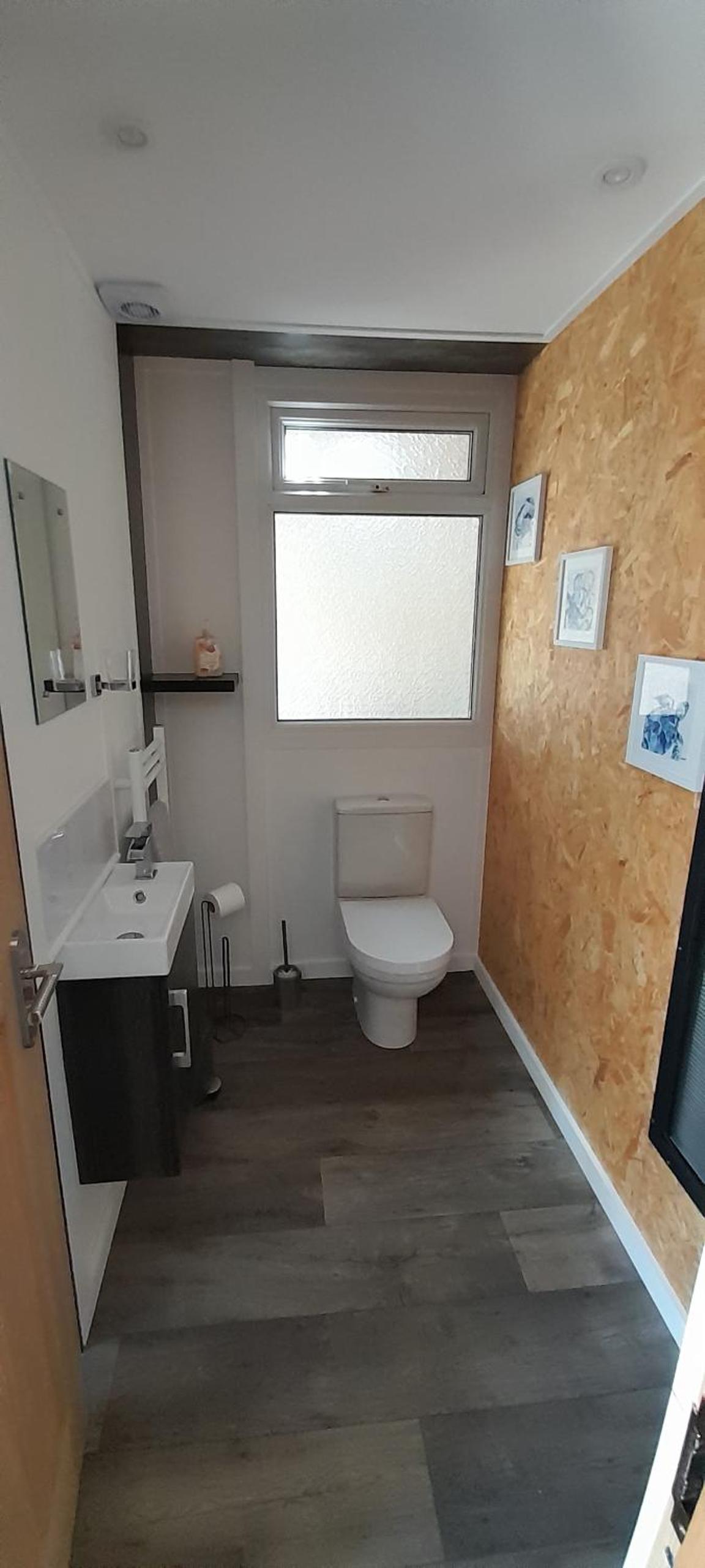 One-Bedroom House photo 3