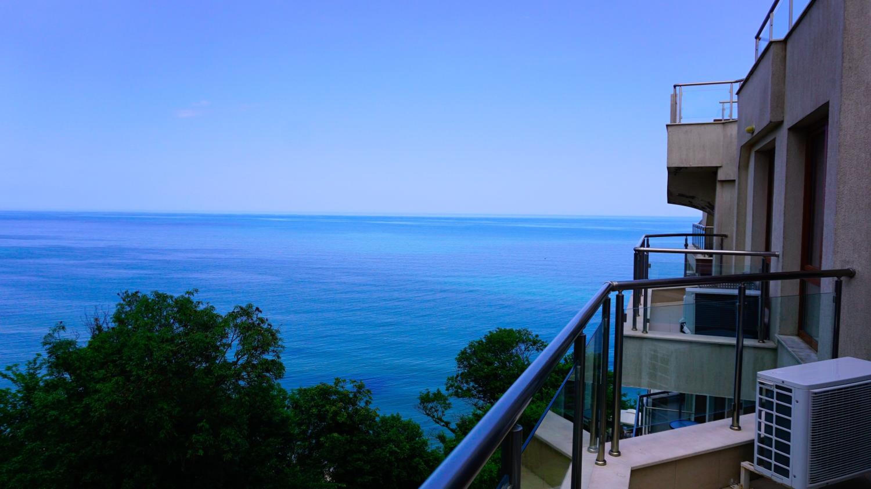 Apartment with Sea View photo 2