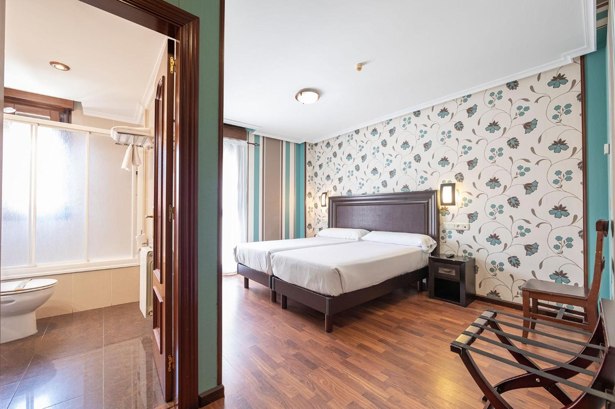 Double Room photo 3