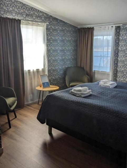 Double Room with Shared Bathroom photo 3