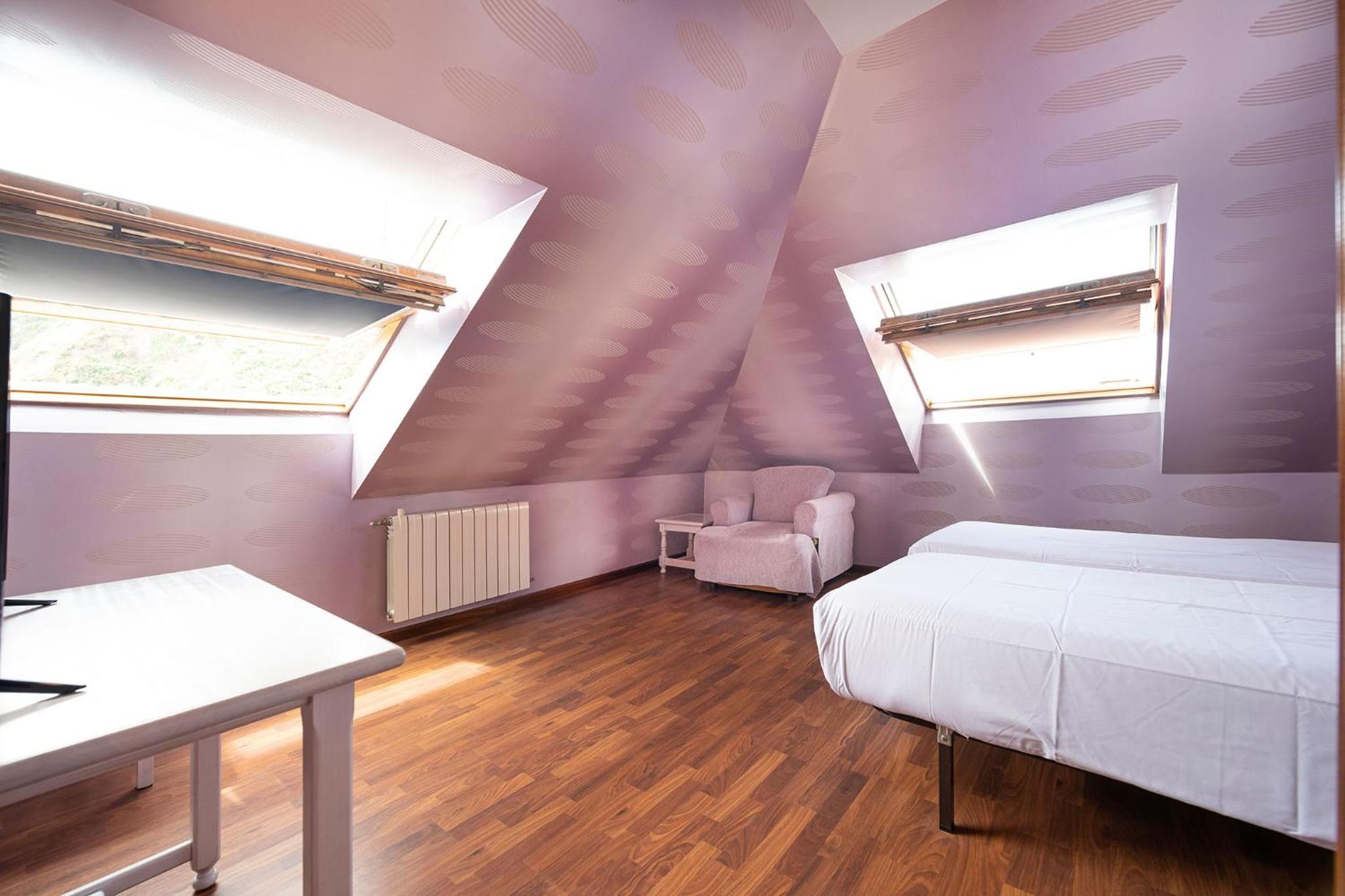 Standard Twin Room with Sea View photo 2