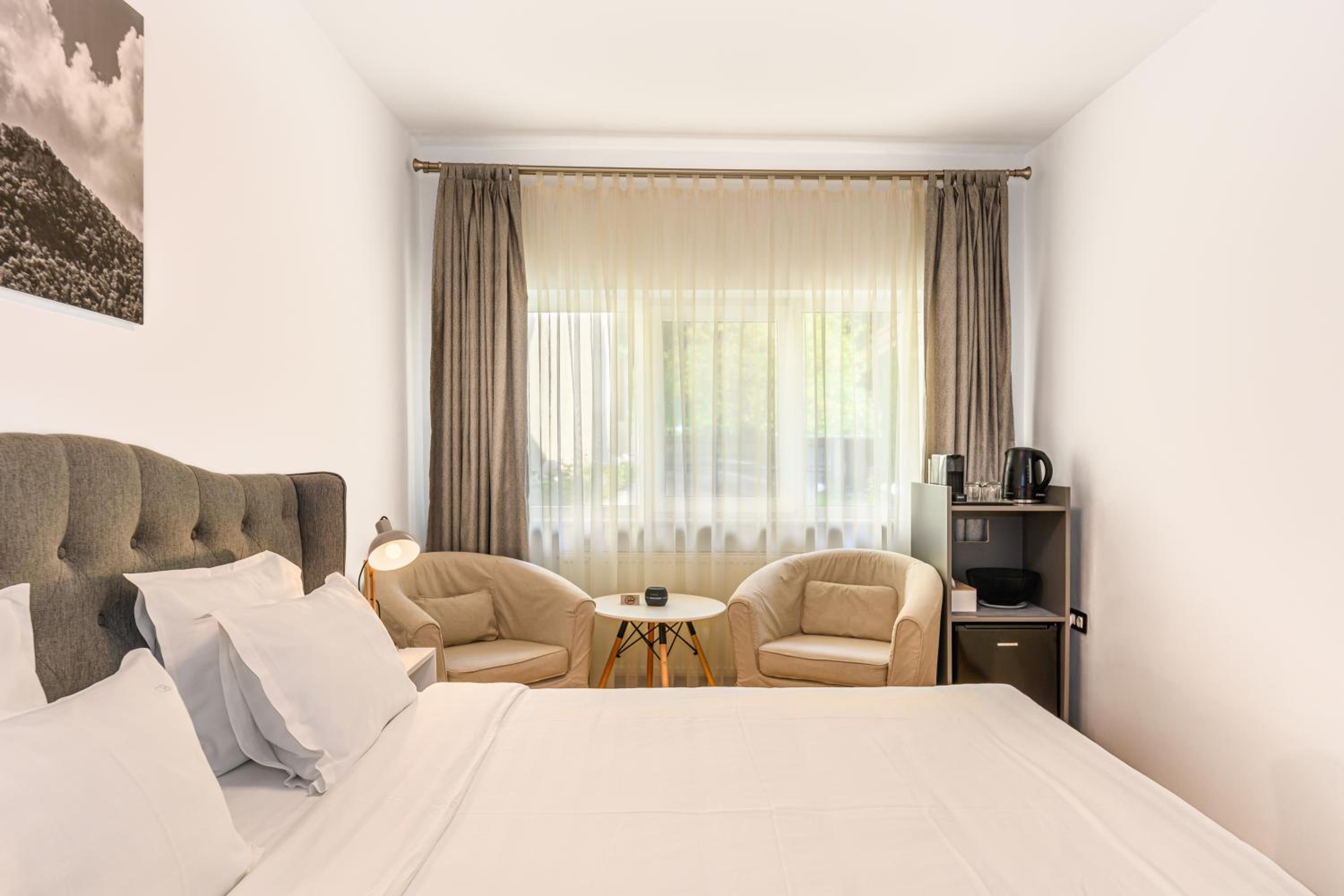 Standard Double Room photo 1