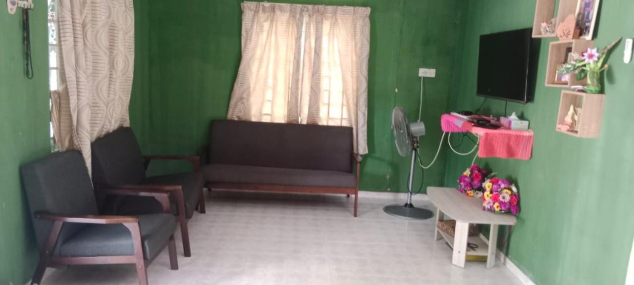 Two-Bedroom House photo 1