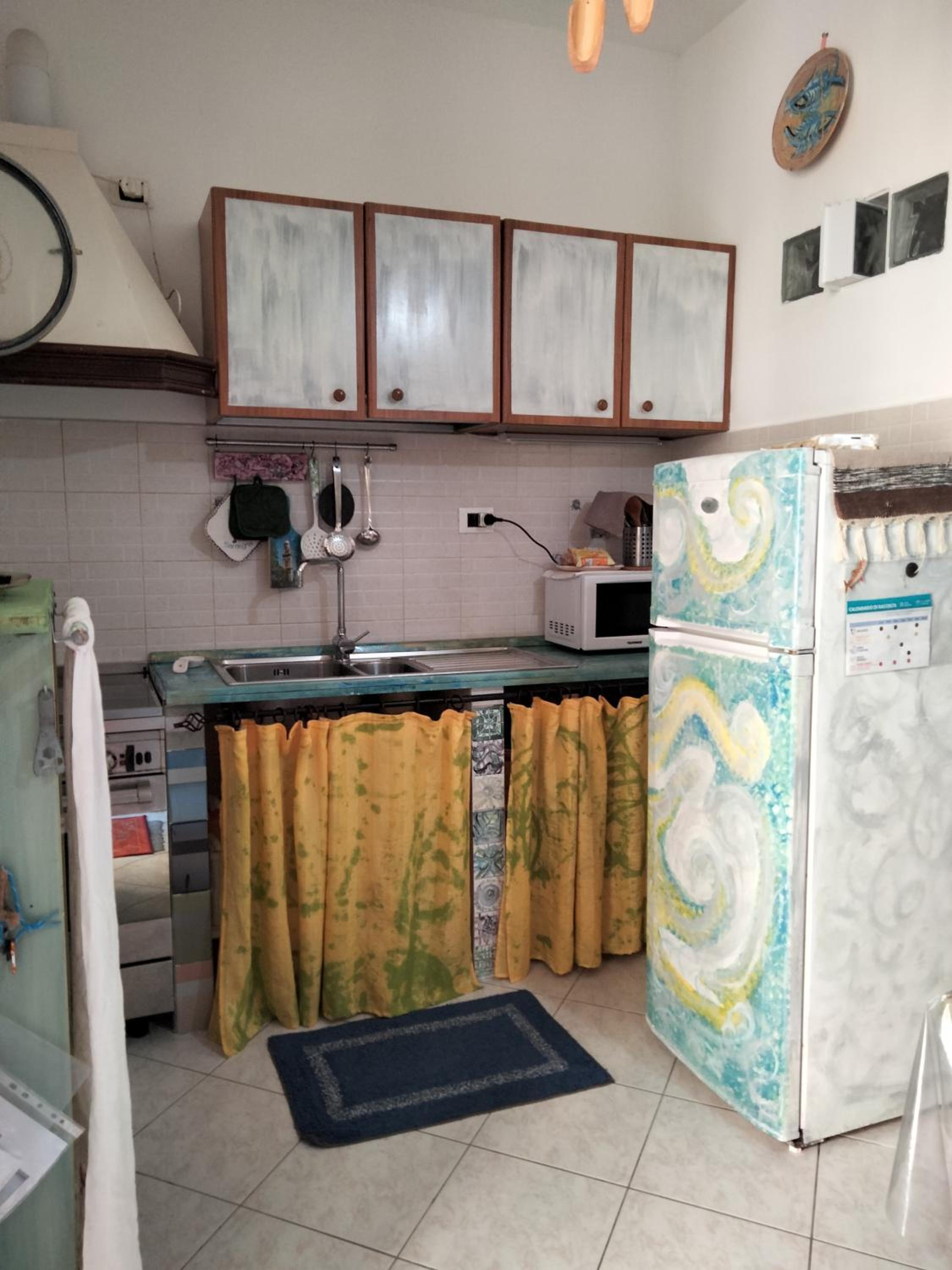 Two-Bedroom Apartment - Photo 8