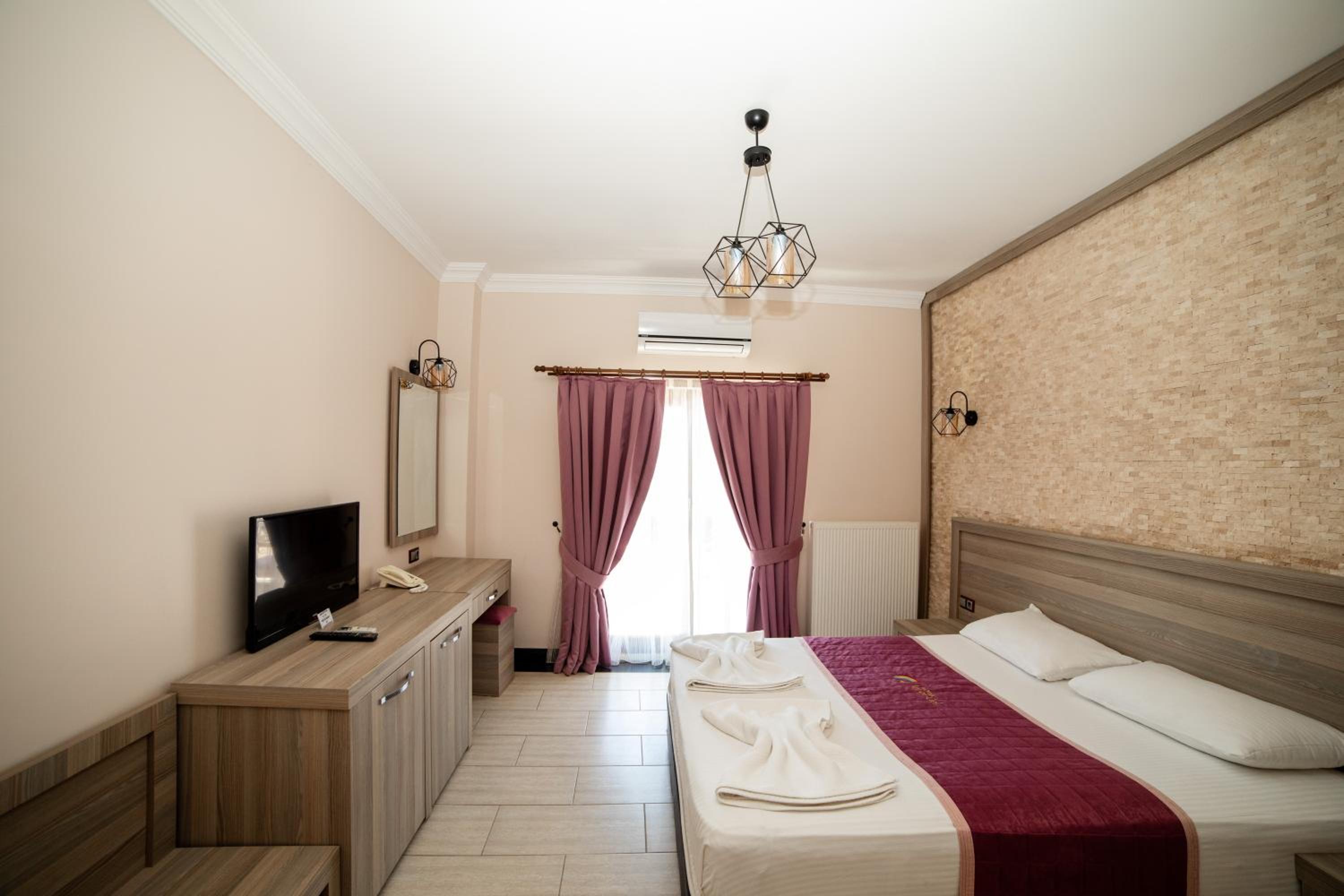 Double Room with Balcony photo 1