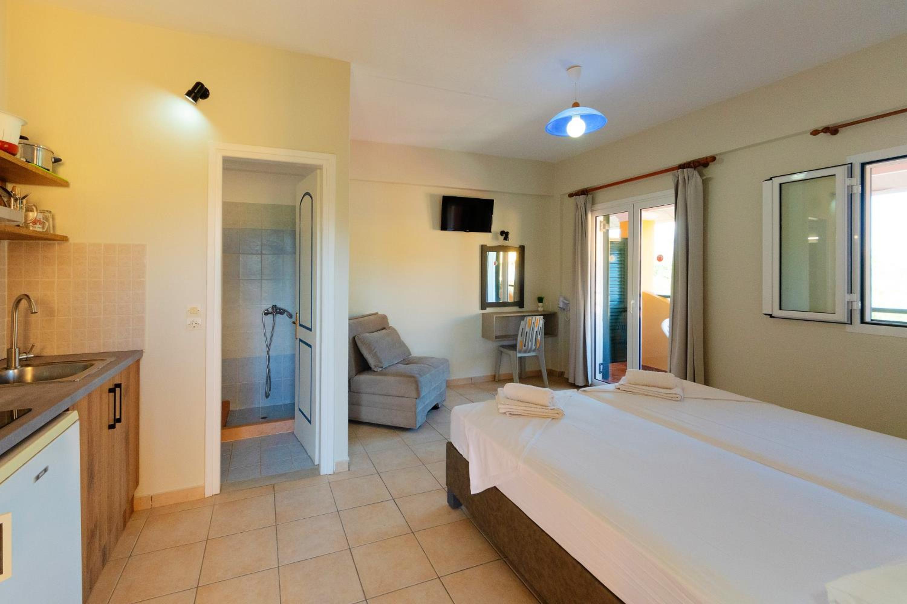 Triple Room with View photo 2