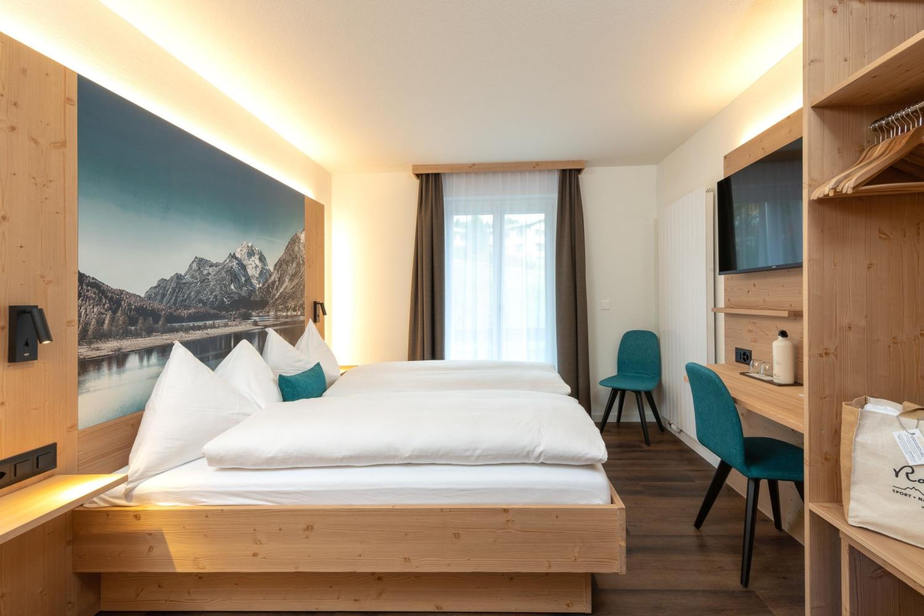 Economy Double Room - Photo 6