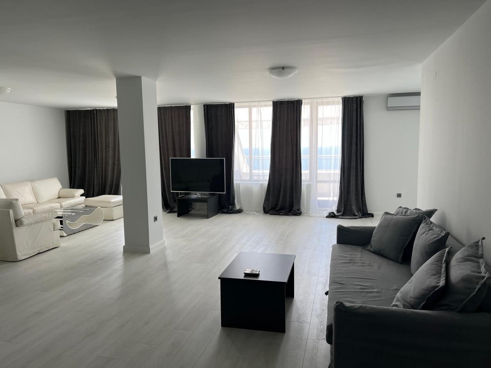 Penthouse Apartment