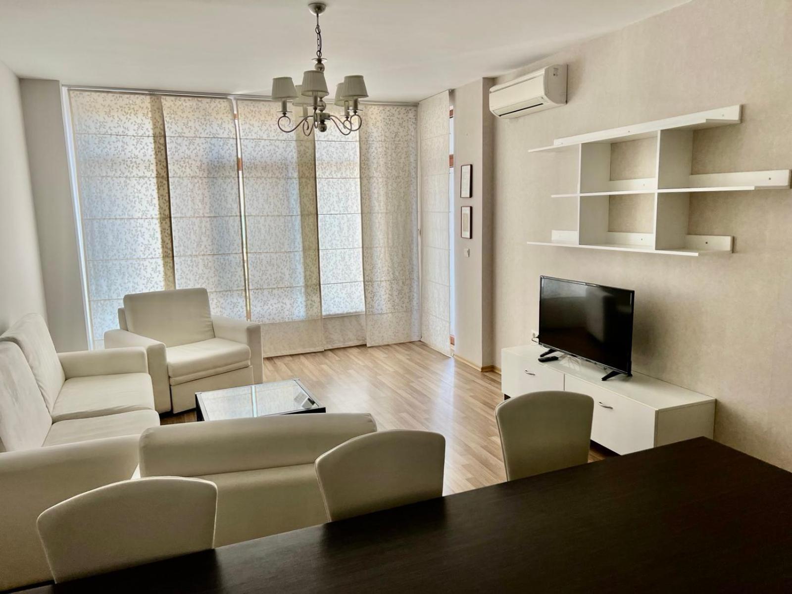 One-Bedroom Apartment with Sea View and Balcony