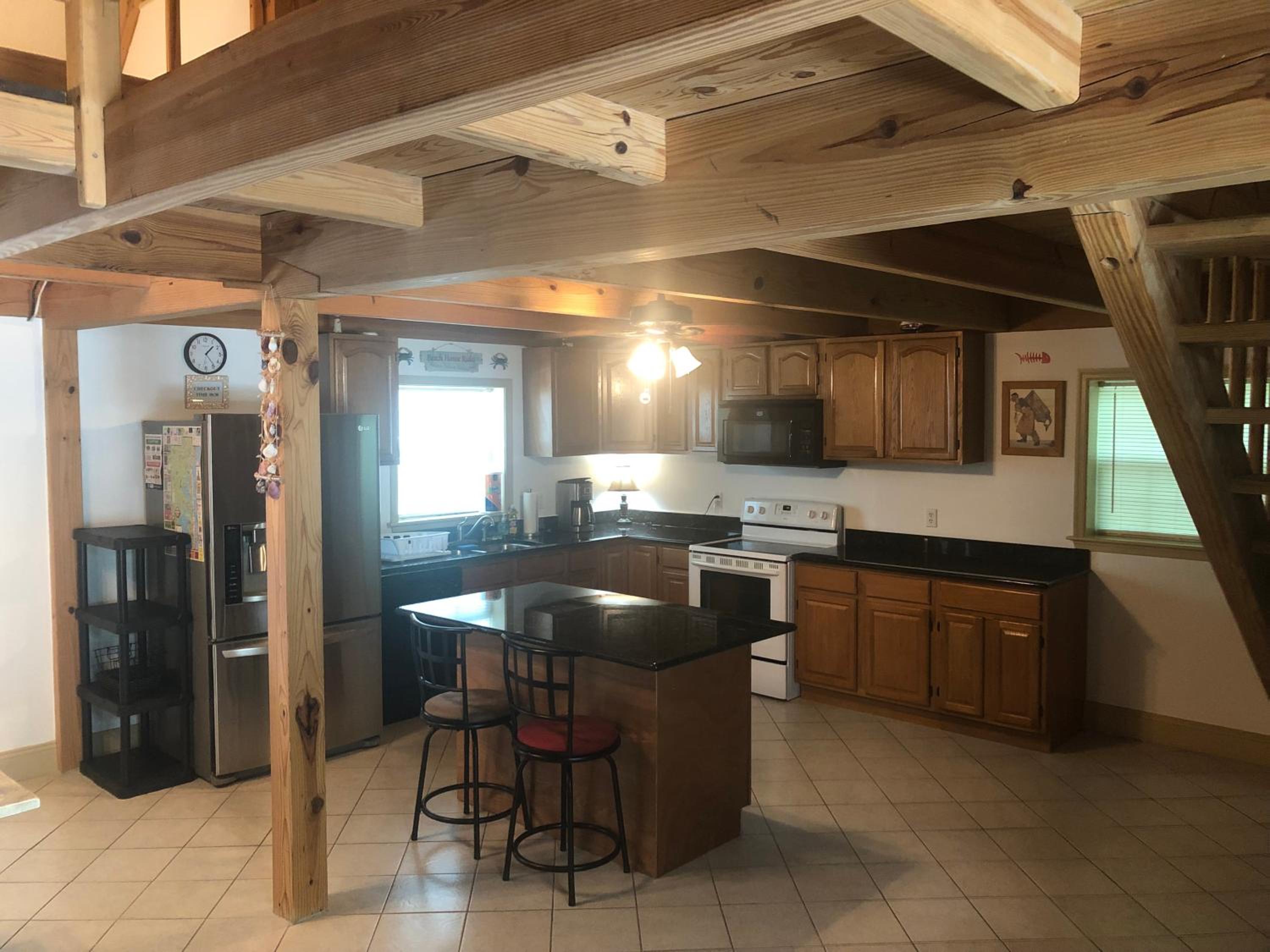 Three-Bedroom House photo 3