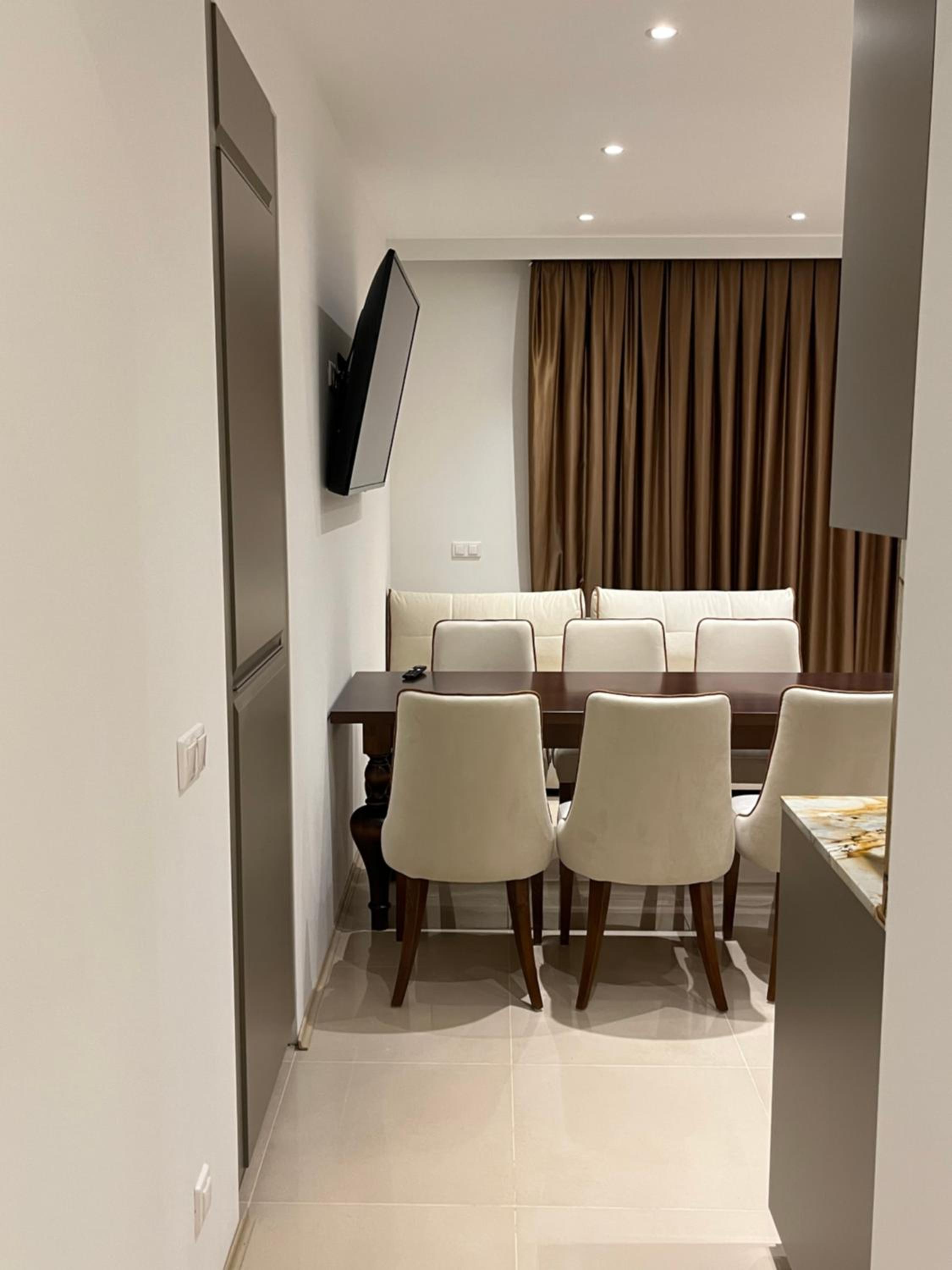 Executive Suite photo 2