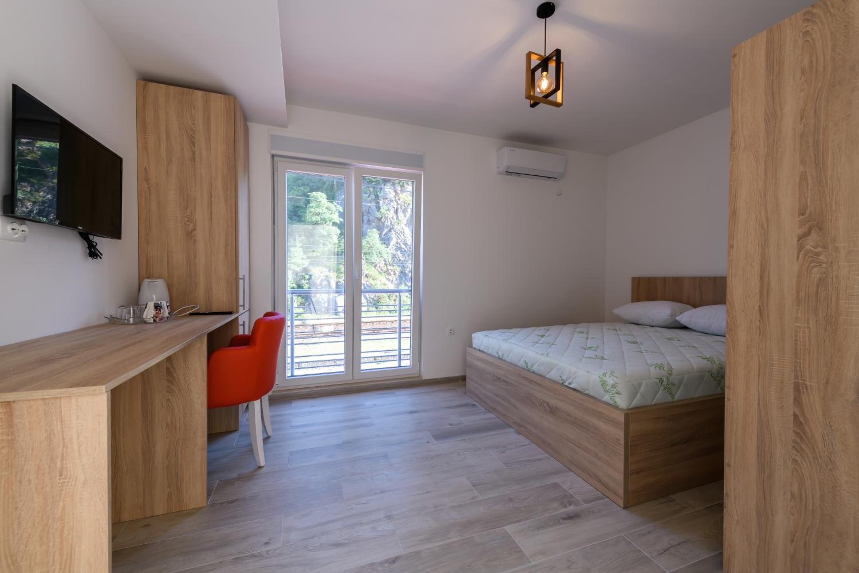 Classic Quadruple Room