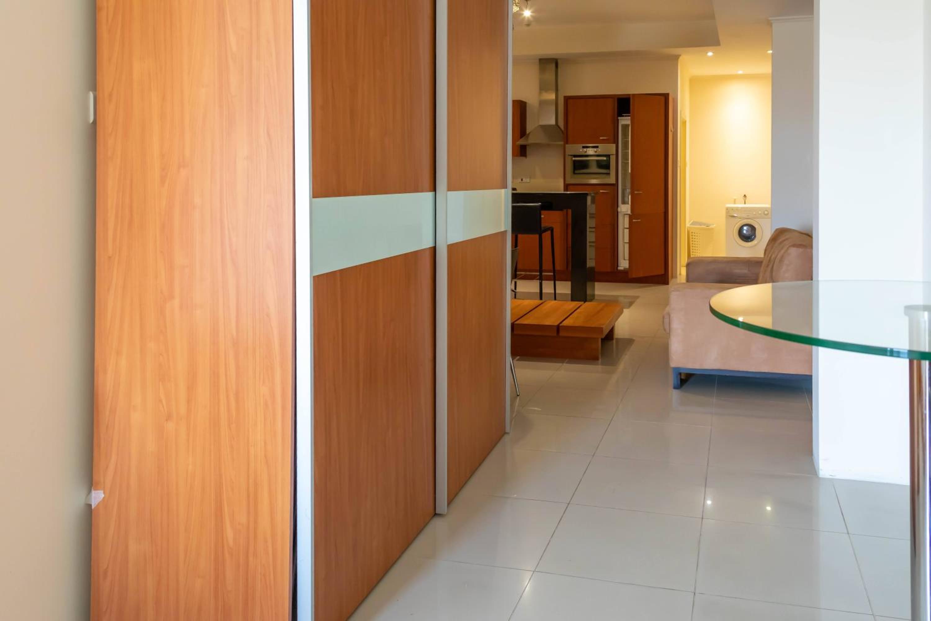One-Bedroom Suite - Photo 1