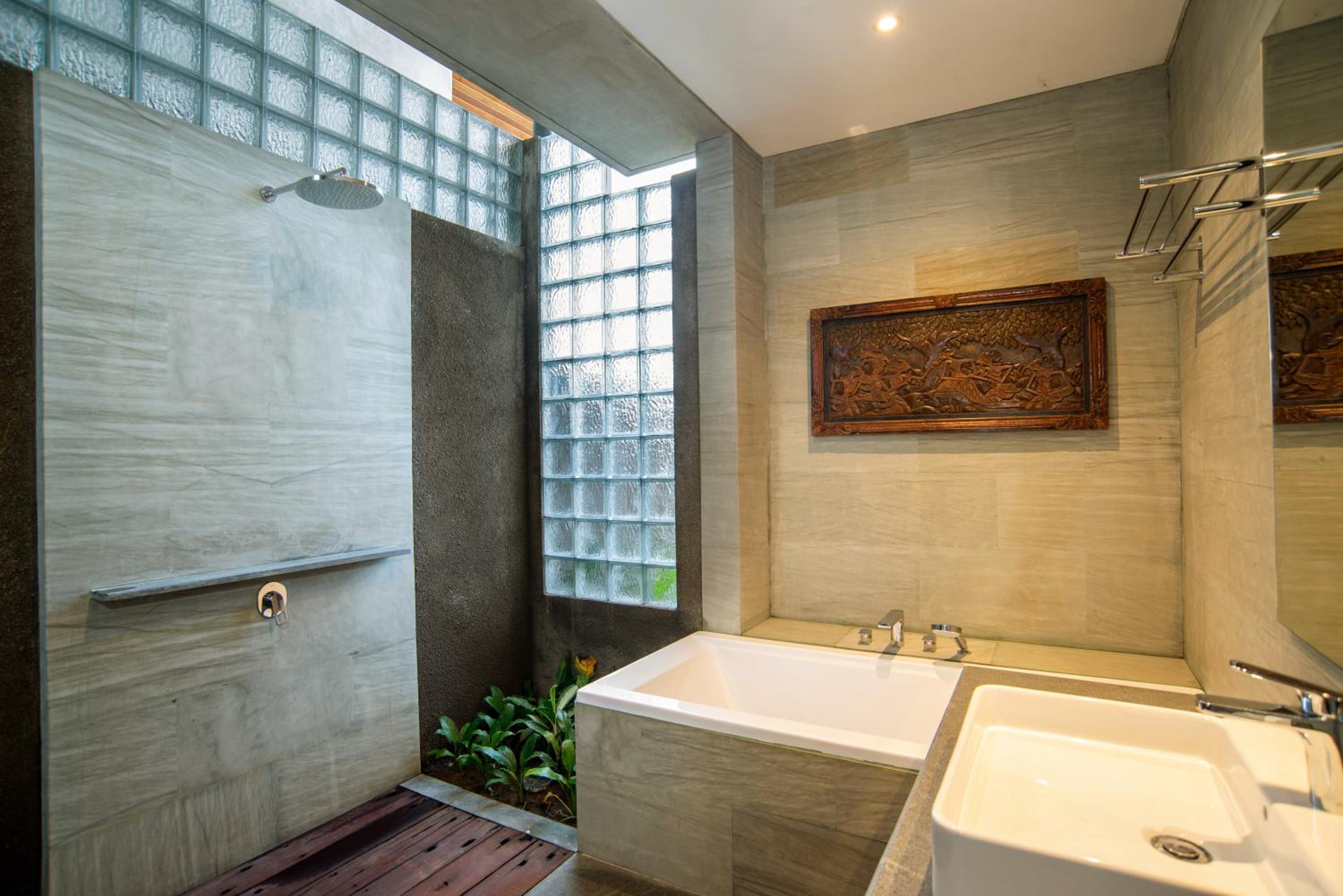 One-Bedroom Villa - Photo 39
