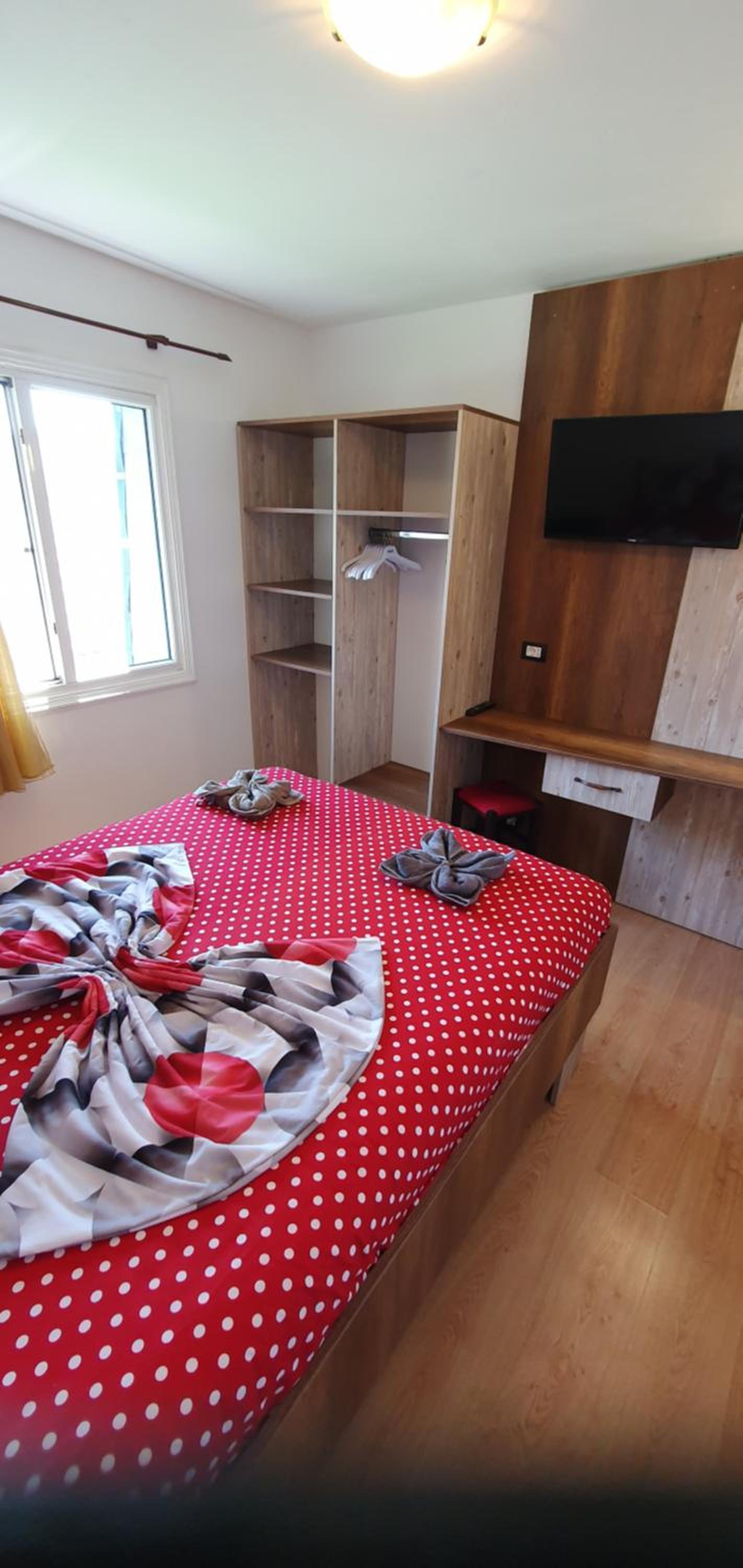 Queen Room - Photo 8