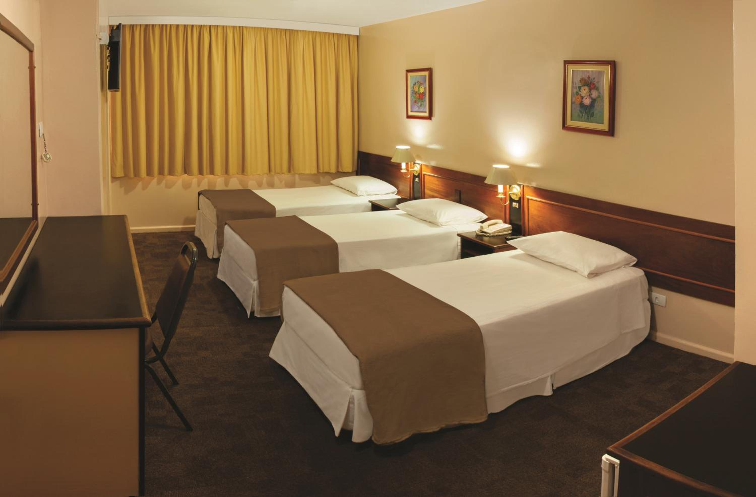 Superior Triple Room with 3 Single Beds - Photo 1