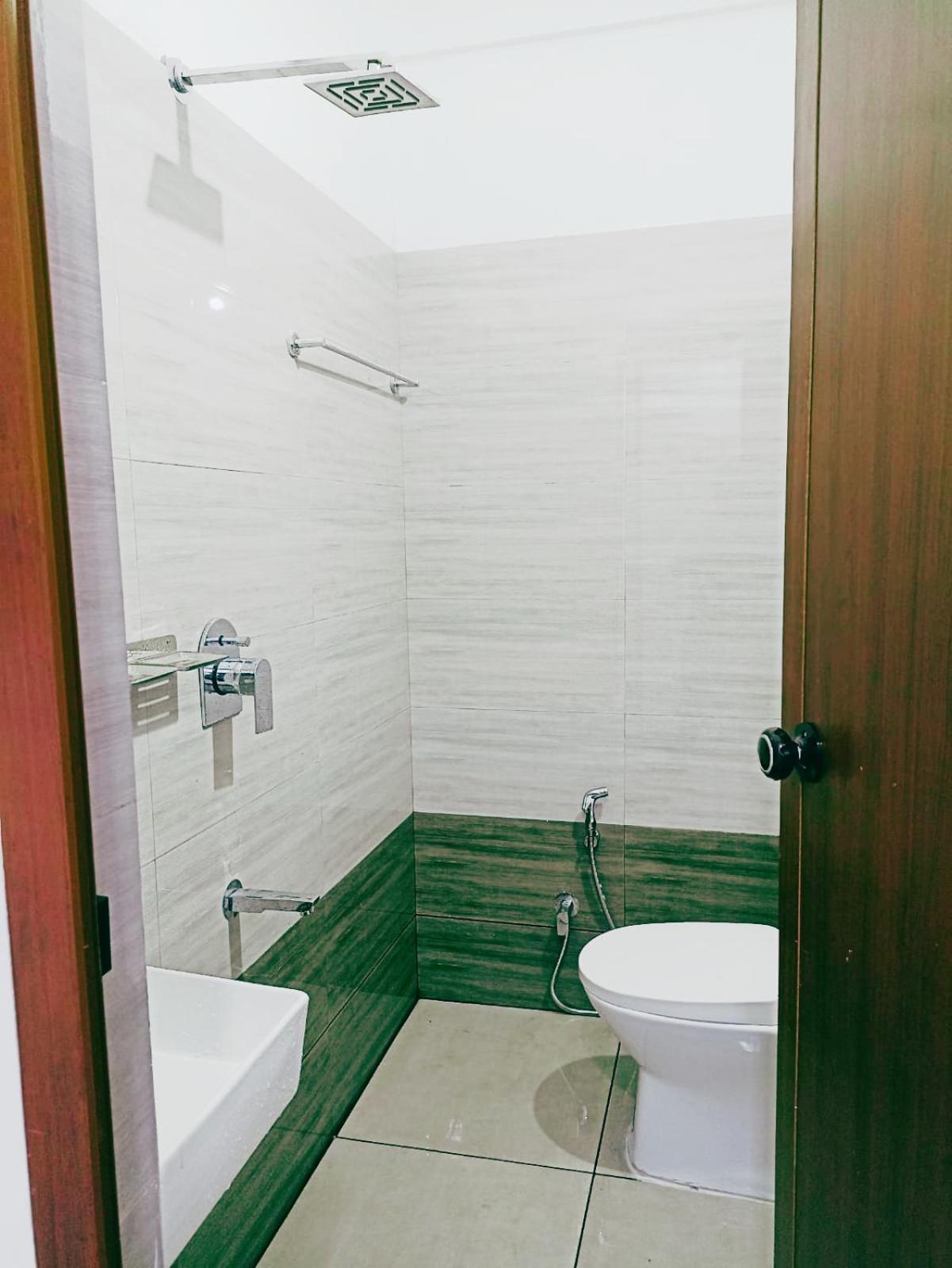 Budget Single Room photo 3