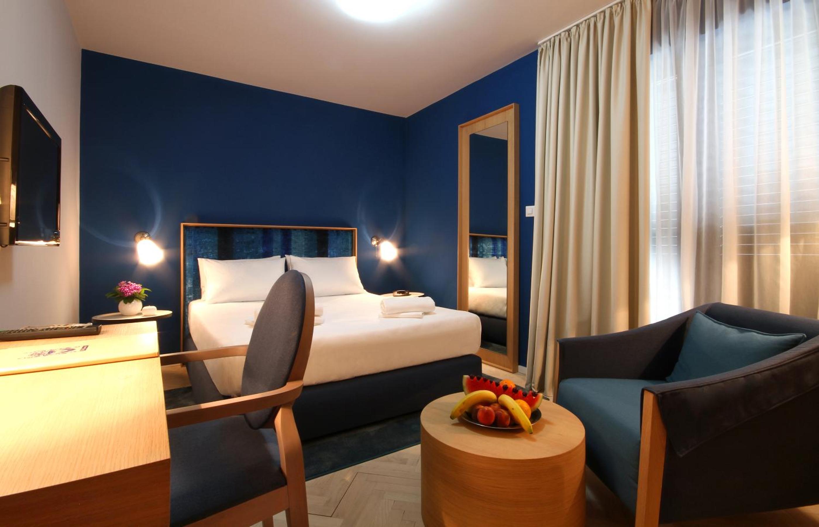 Small Double Room