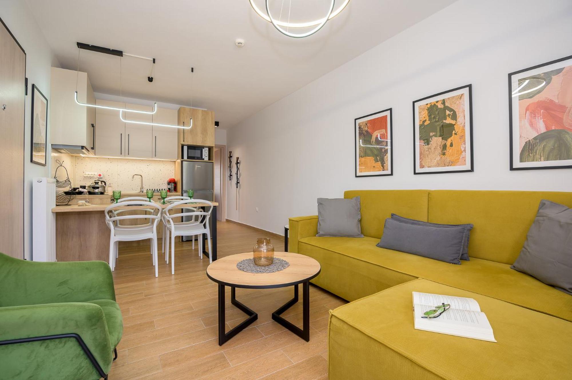 One-Bedroom Apartment photo 1