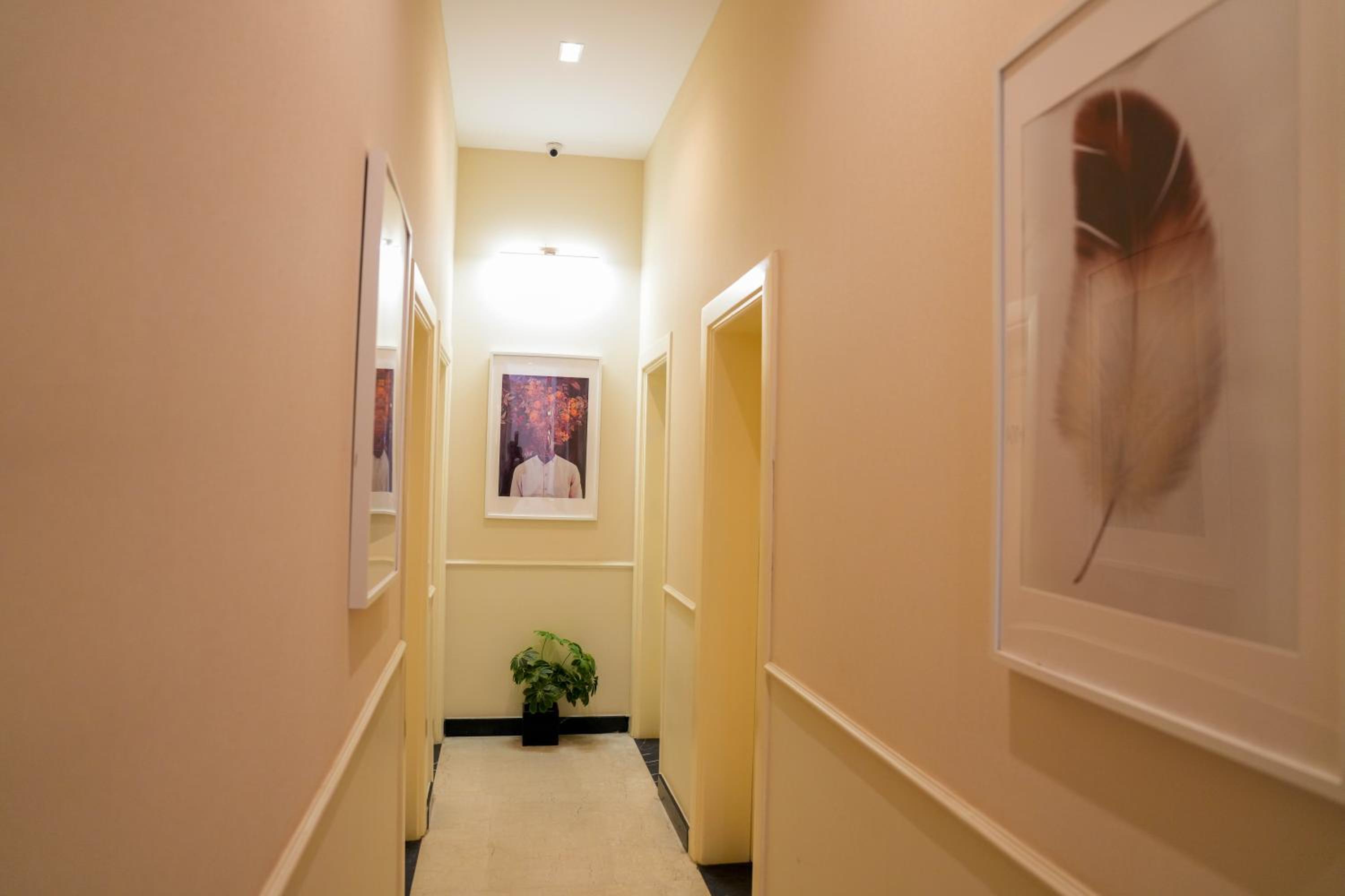 Deluxe Queen Room - Photo 49