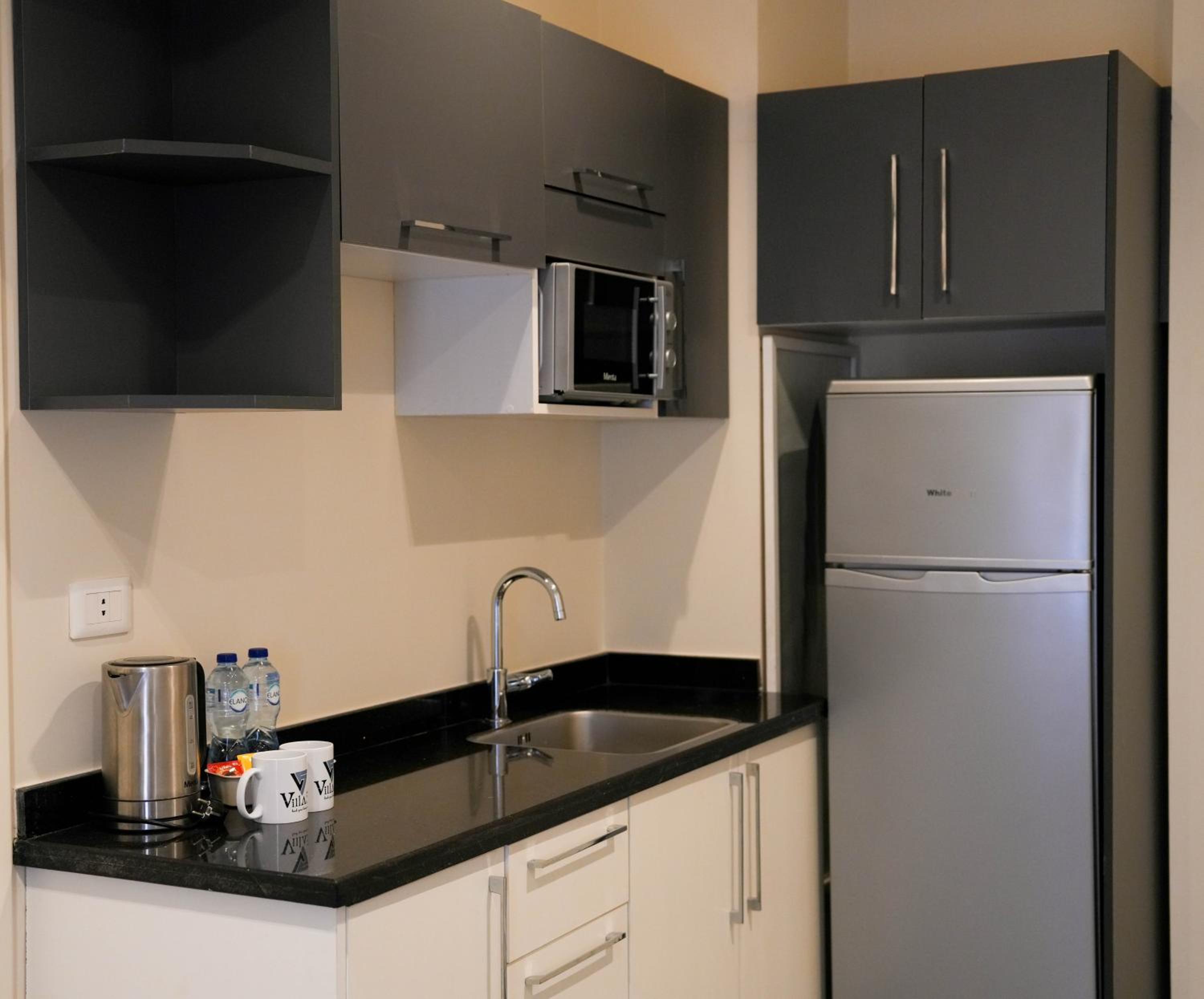 Basic Triple Room - Photo 15