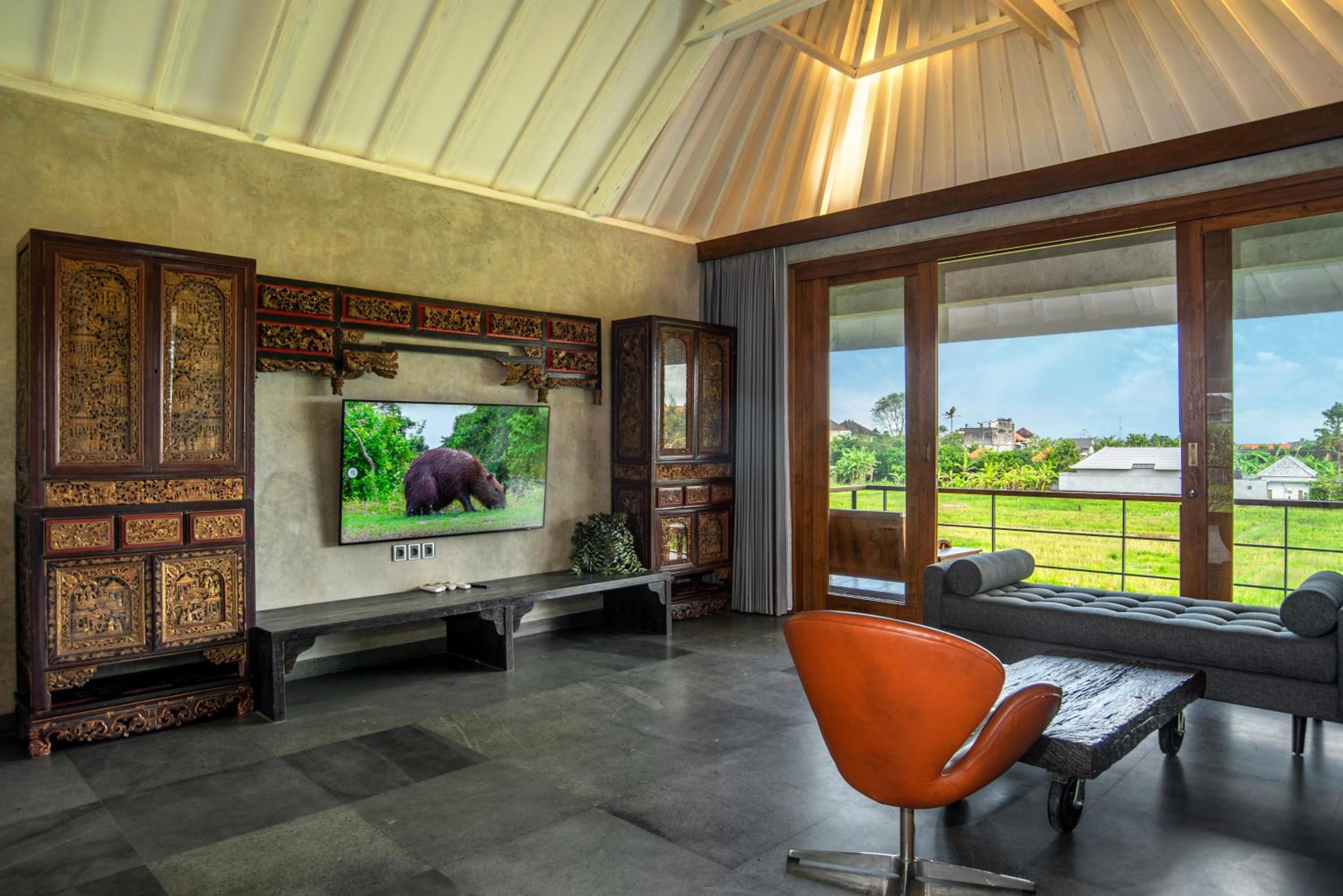 One-Bedroom Villa - Photo 34