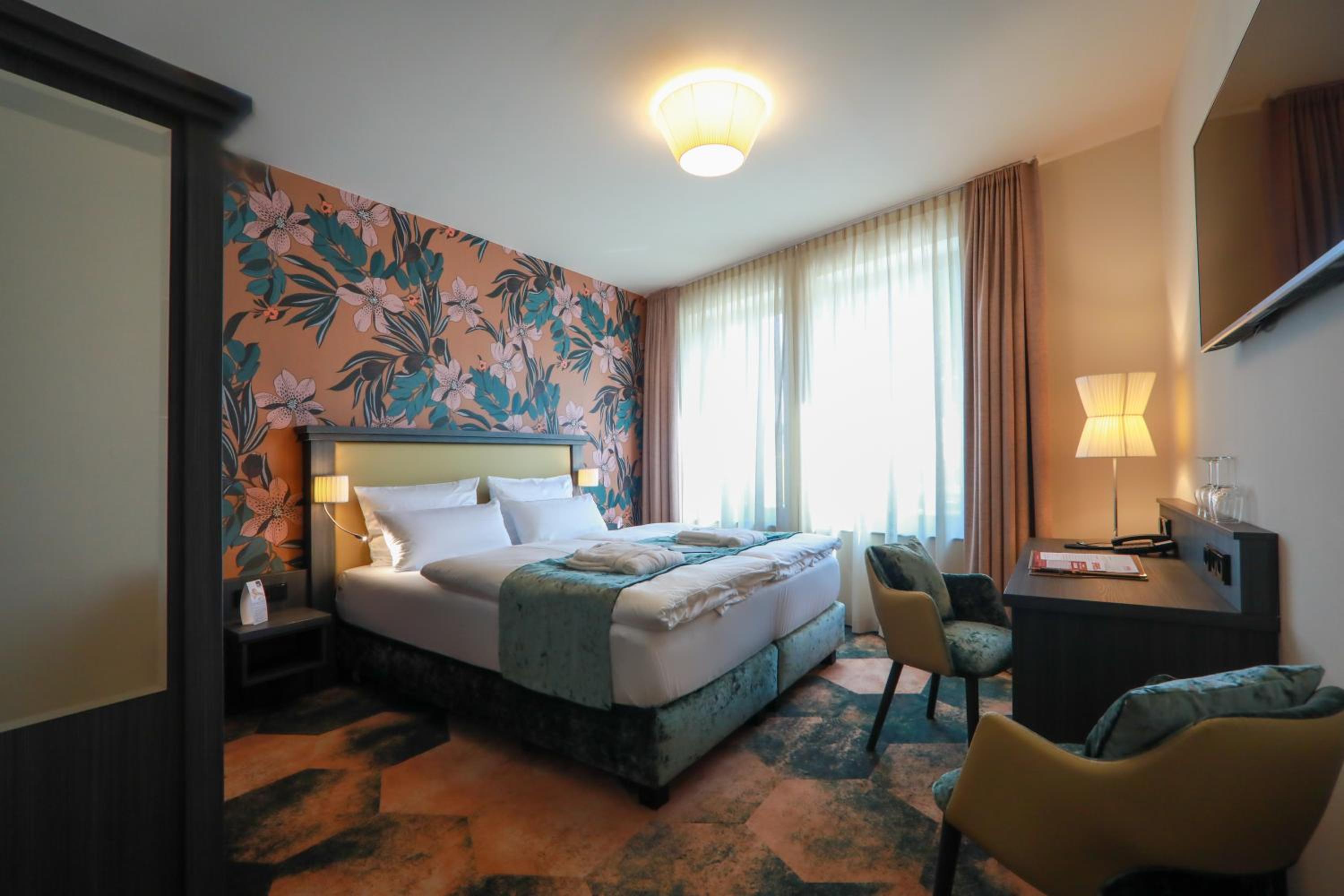Deluxe Double Room Harbor Side