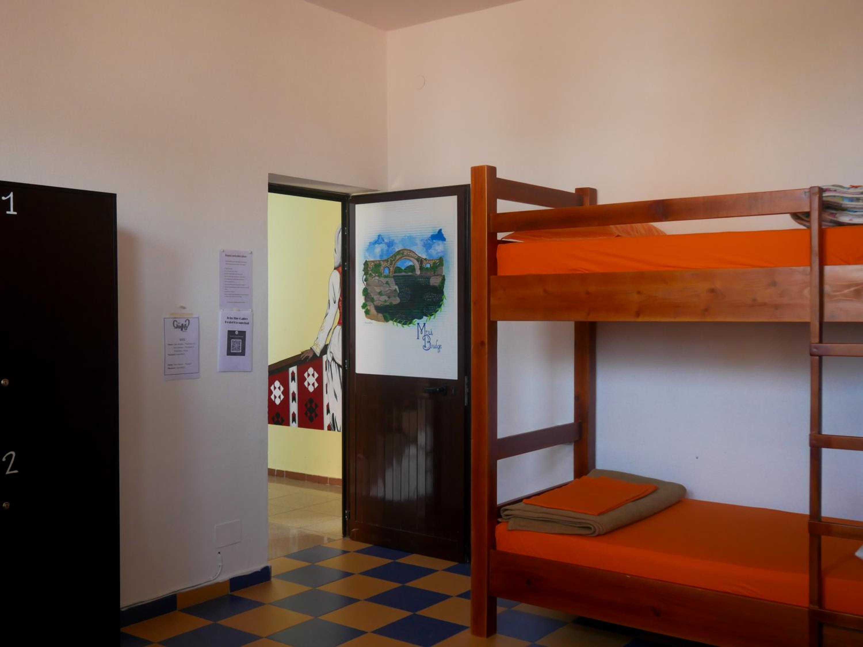 Bed in 6-Bed Female Dormitory Room photo 1