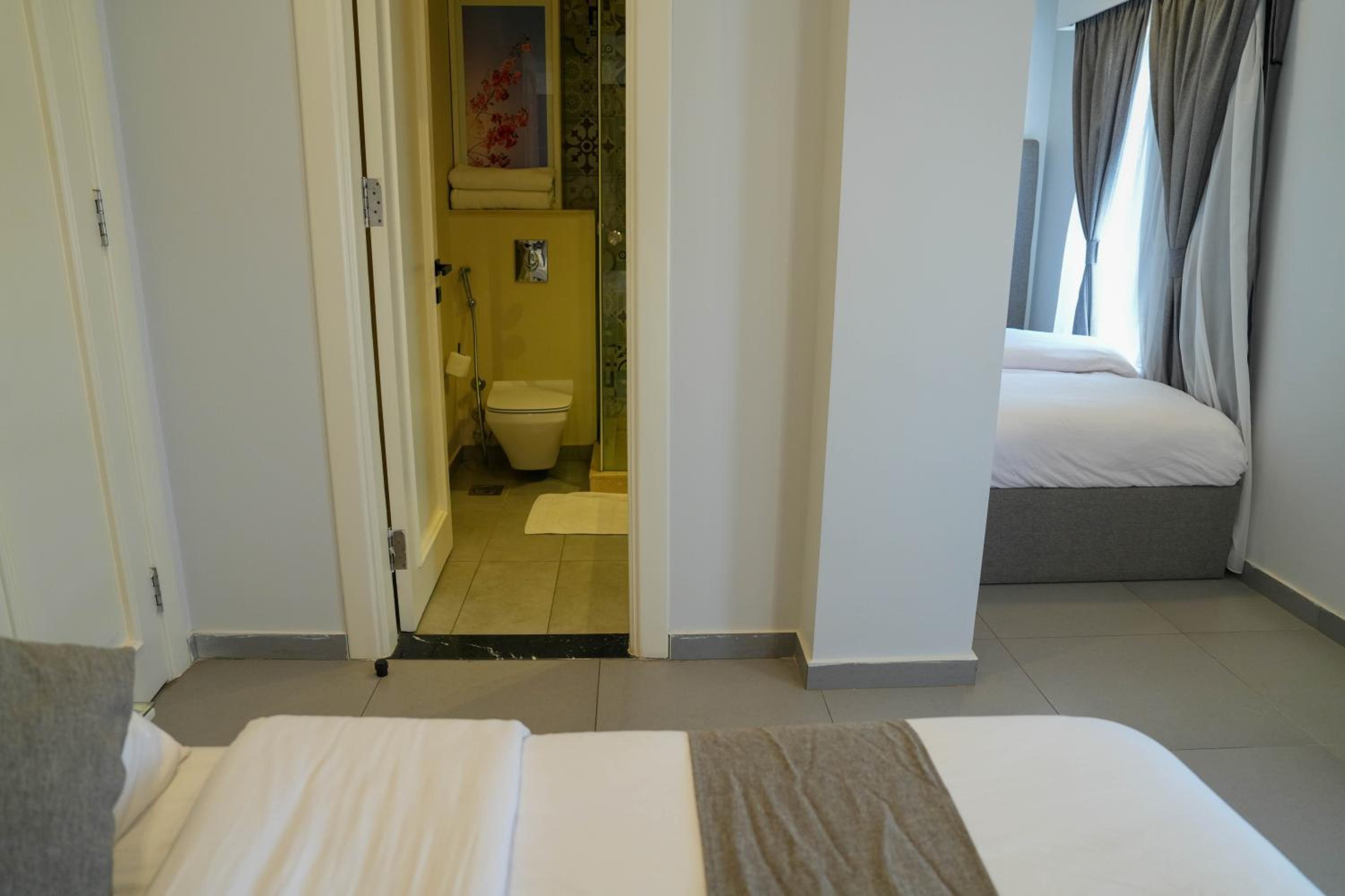 Basic Triple Room - Photo 19