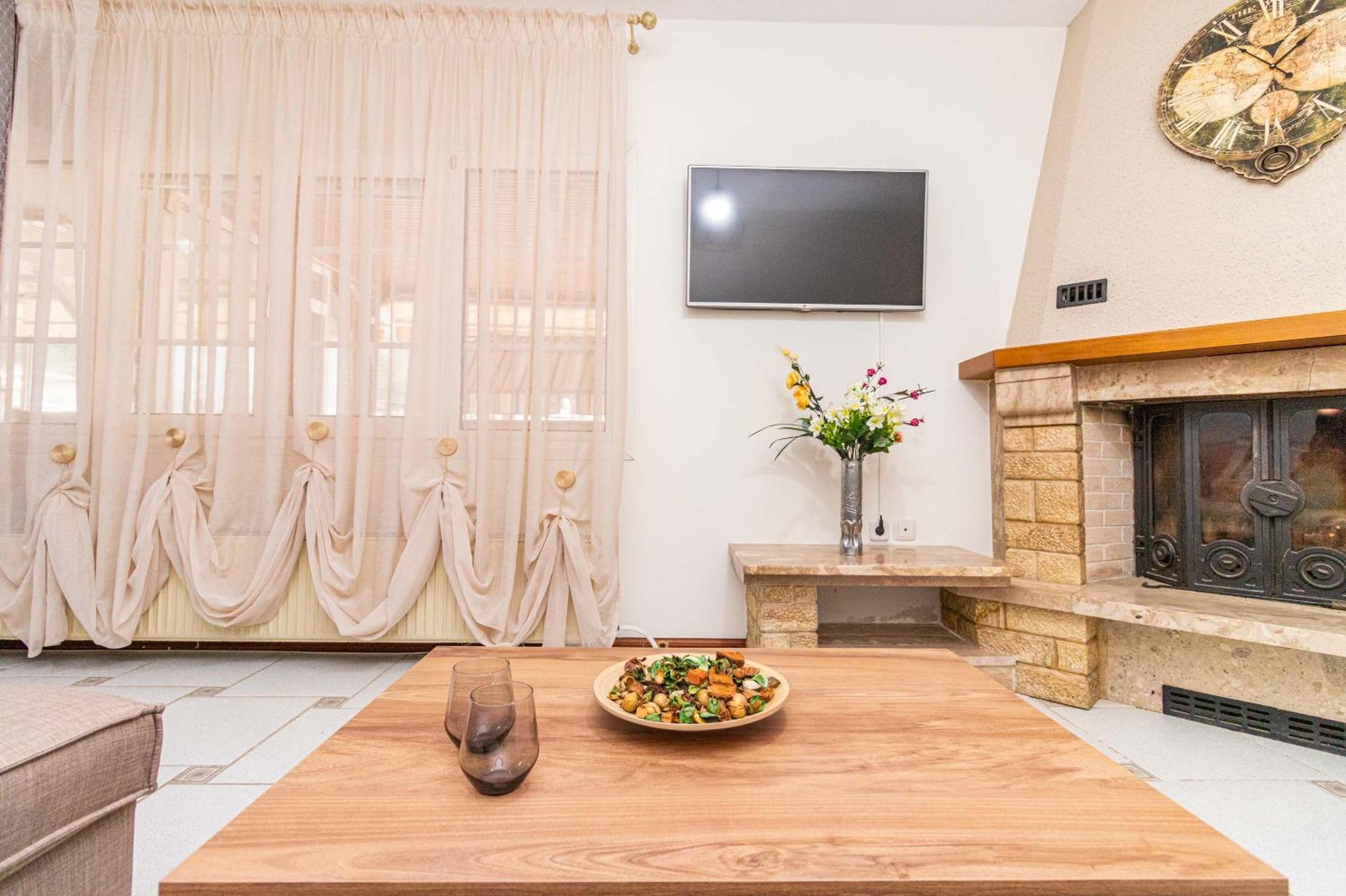 Apartment with Sea View photo 2